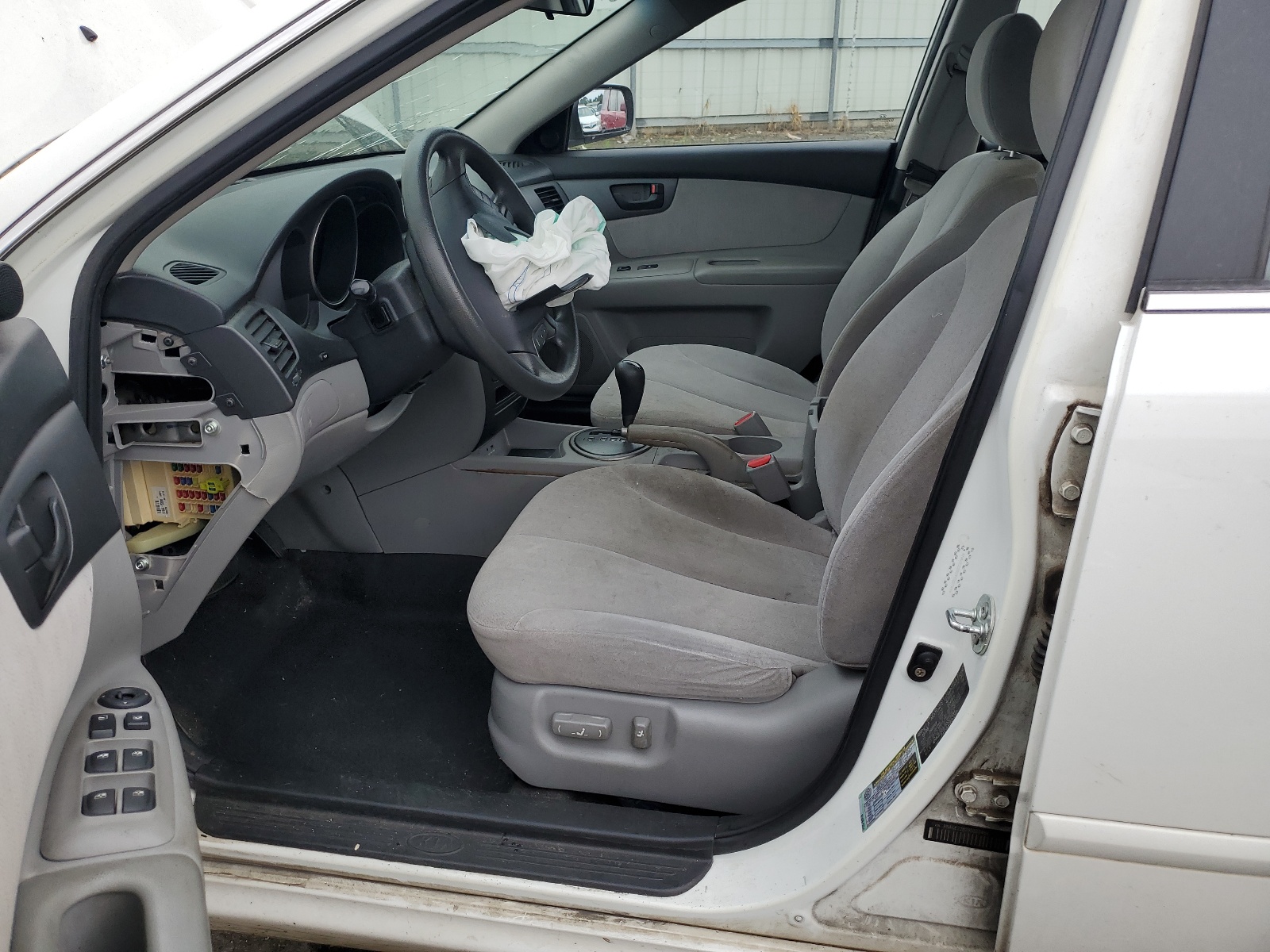 KNAGE228295327494 2009 Kia Optima Lx