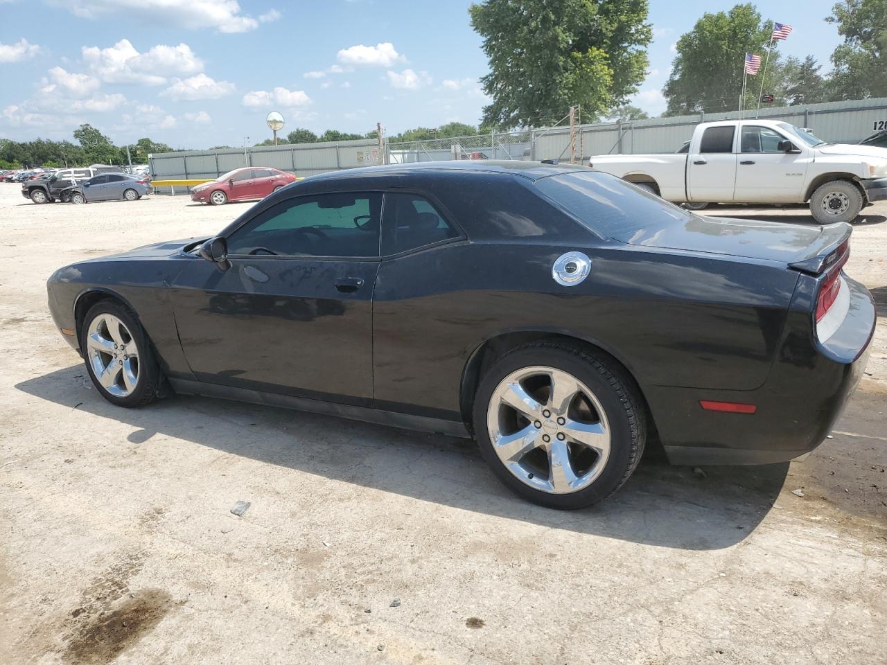 2C3CDYAG3EH261383 2014 Dodge Challenger Sxt