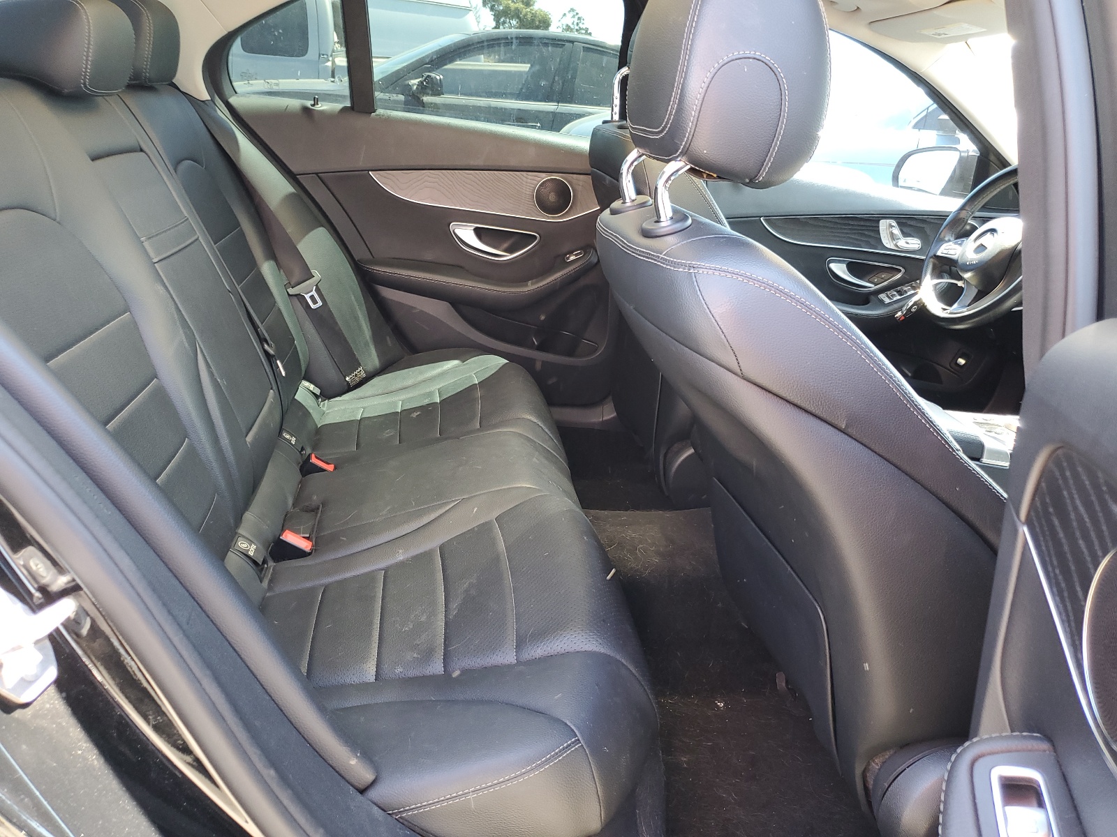 55SWF4JB9HU230678 2017 Mercedes-Benz C 300