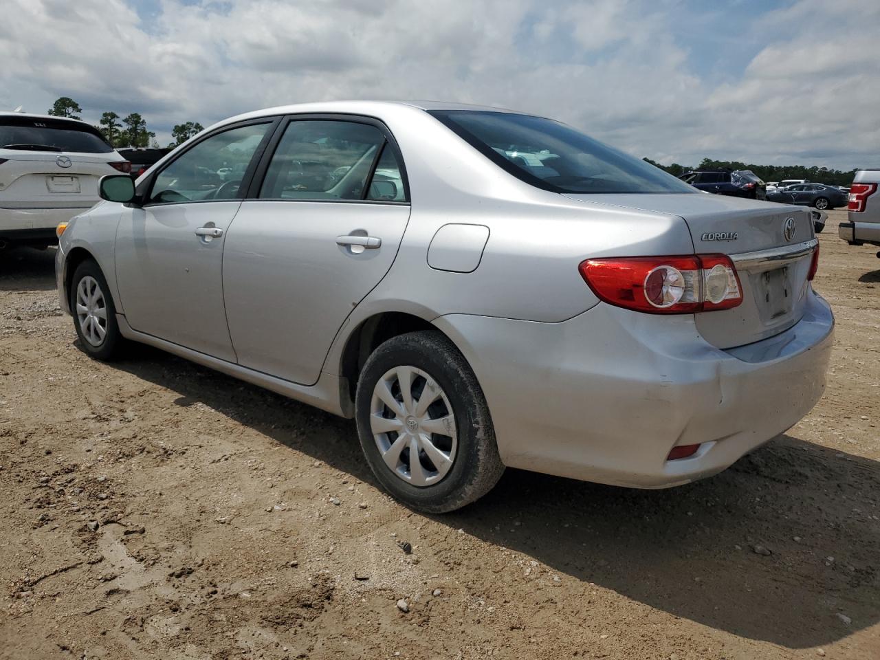 2011 Toyota Corolla Base VIN: 2T1BU4EE5BC726132 Lot: 63041544