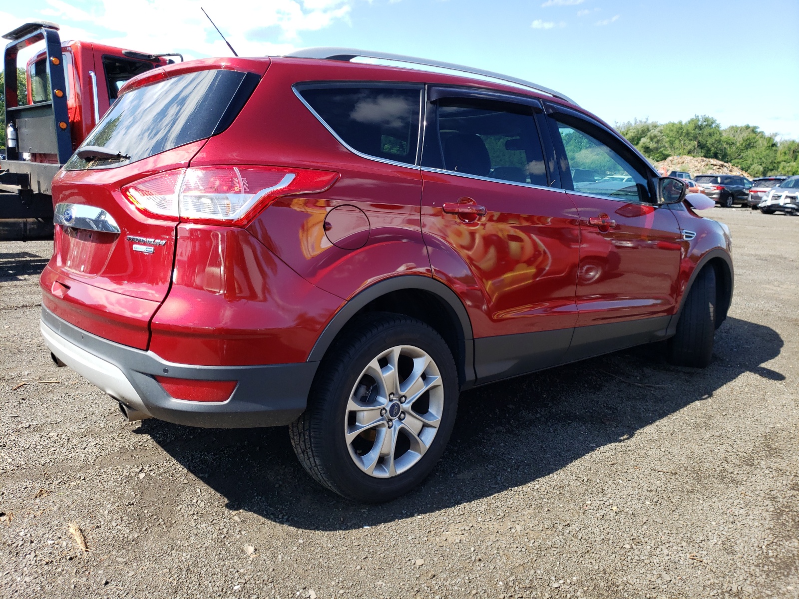 2014 Ford Escape Titanium vin: 1FMCU9JXXEUB19641