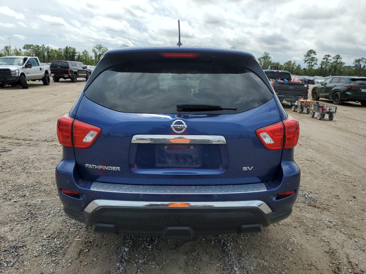 2018 Nissan Pathfinder S VIN: 5N1DR2MN6JC639049 Lot: 63541834