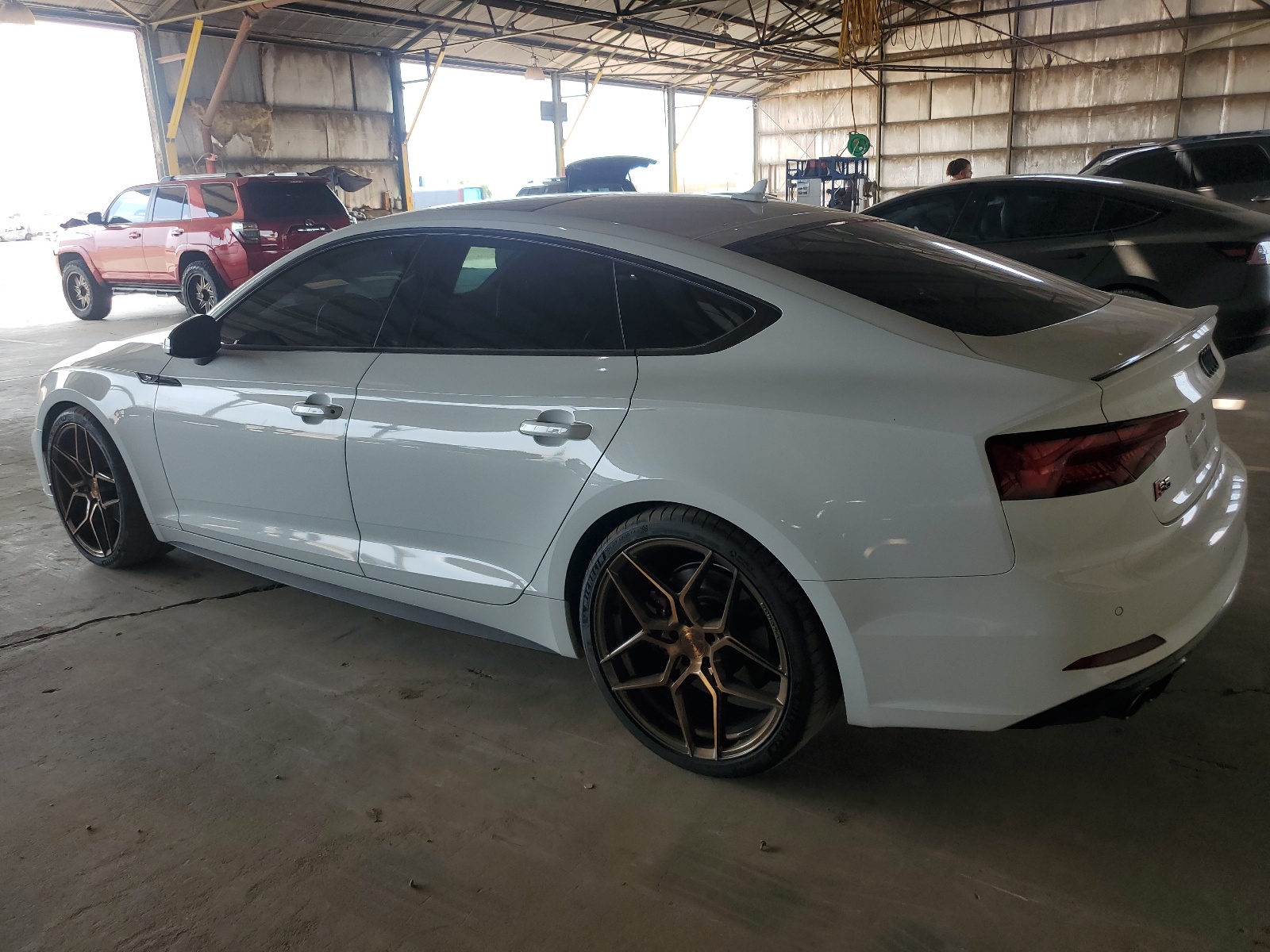 2018 Audi S5 Premium Plus vin: WAUB4CF52JA055883