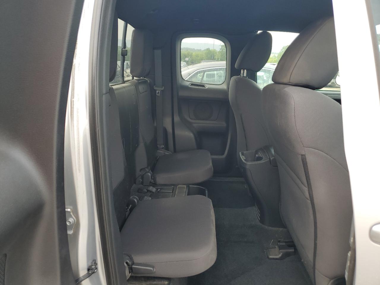 2017 Toyota Tacoma Access Cab VIN: 5TFSZ5AN0HX049983 Lot: 63897944