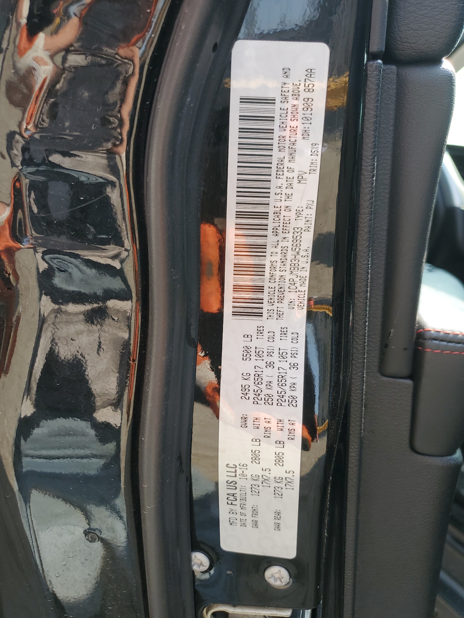 1C4PJMBB3HW569533 2017 Jeep Cherokee Trailhawk