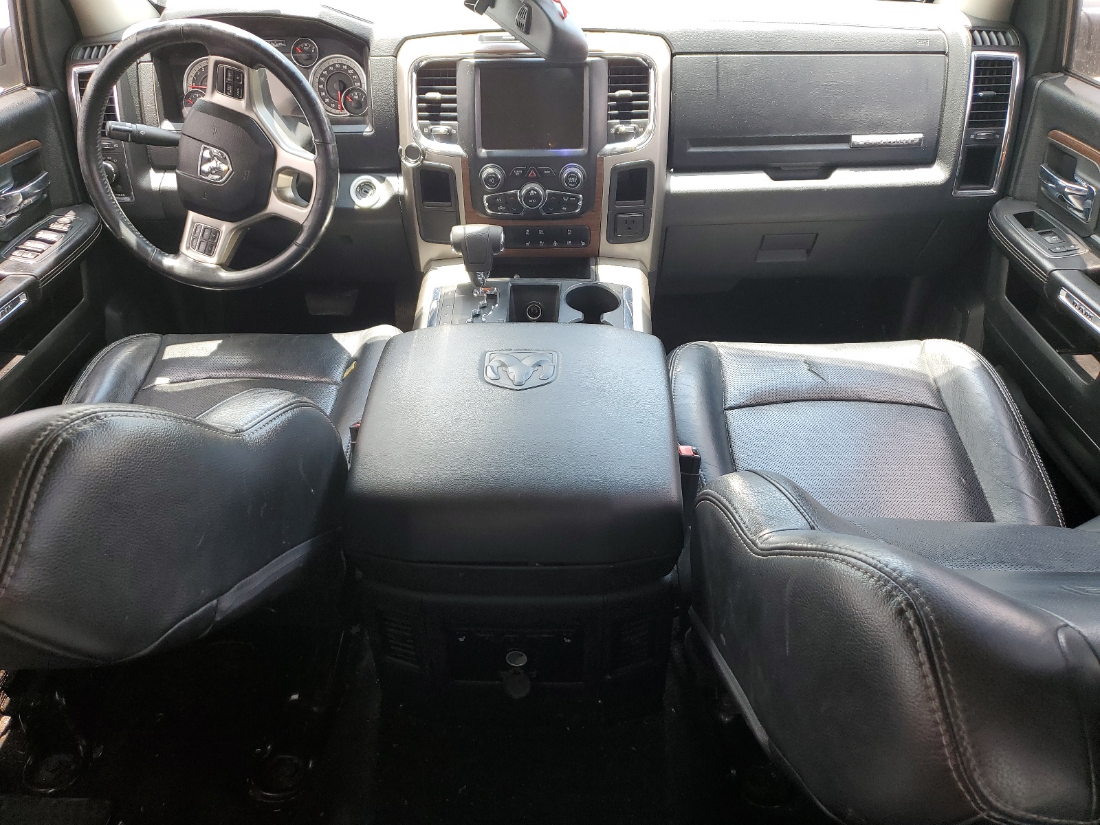 1C6RR6NT9DS627607 2013 Ram 1500 Laramie