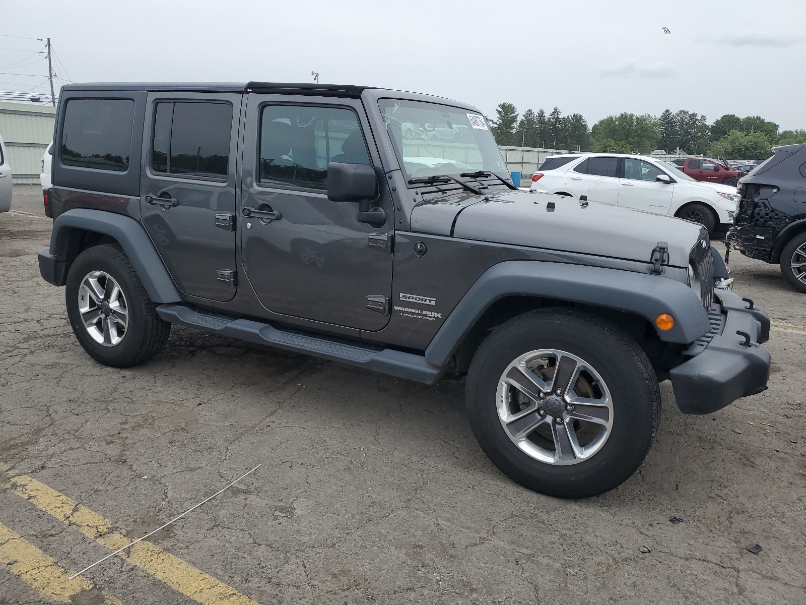 1C4BJWDG7JL822956 2018 Jeep Wrangler Unlimited Sport