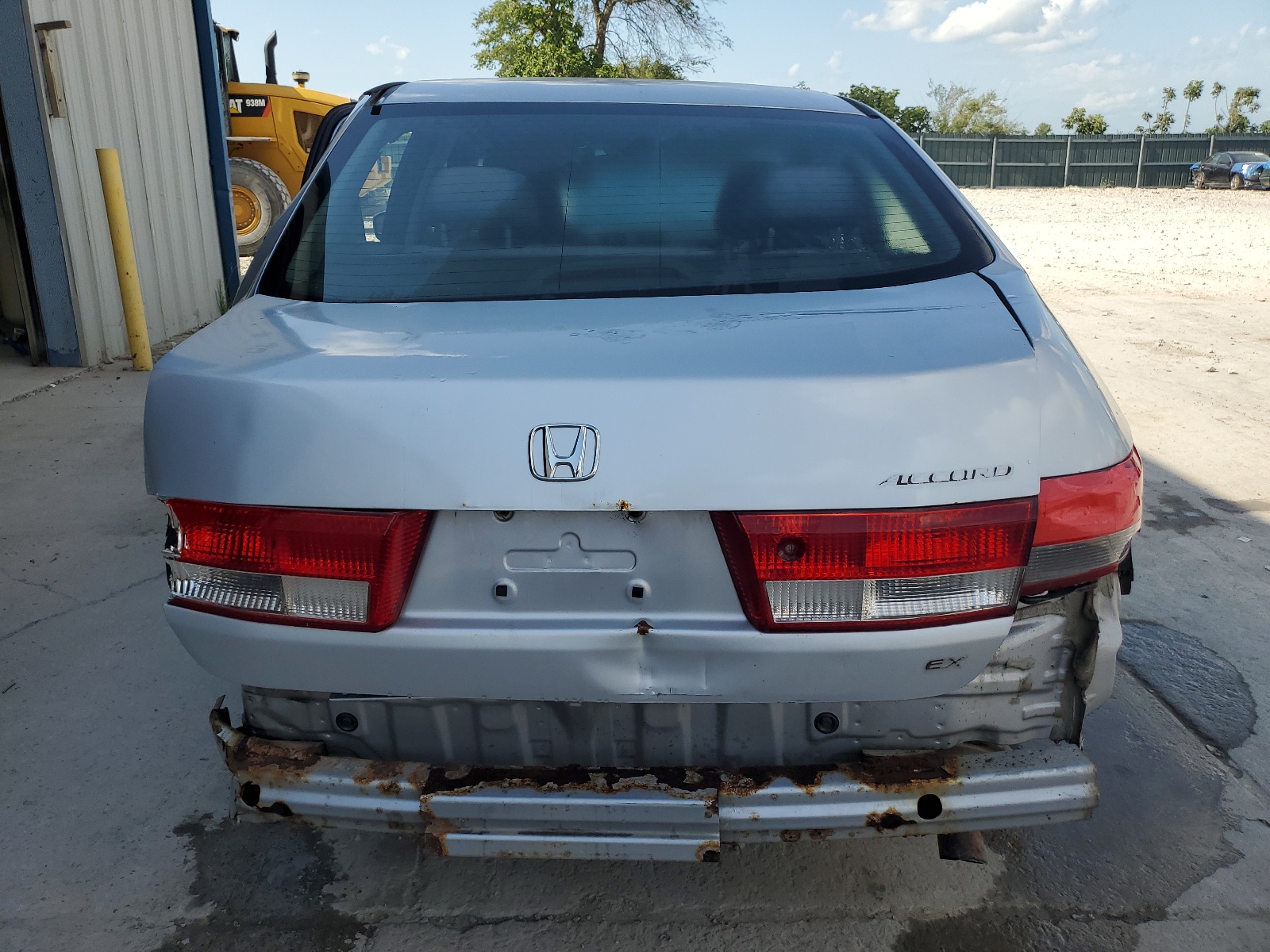 1HGCM566X4A130797 2004 Honda Accord Ex