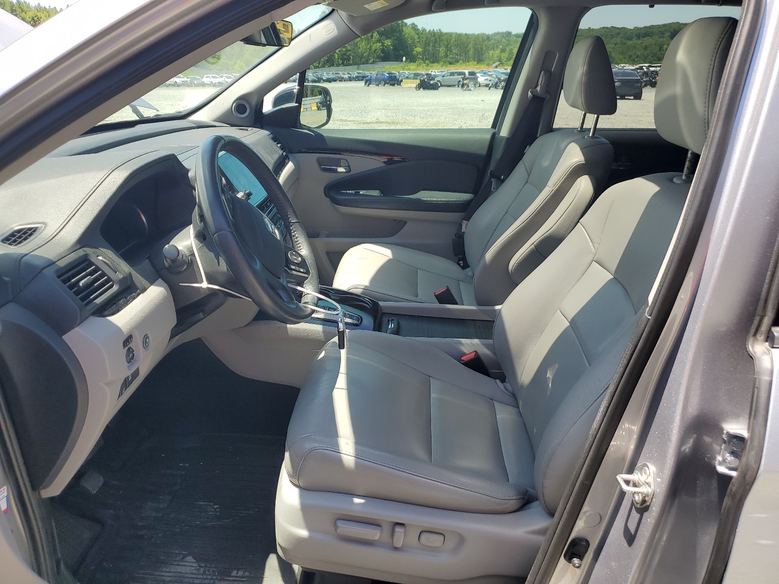 5FNYF6H66KB086660 2019 Honda Pilot Touring