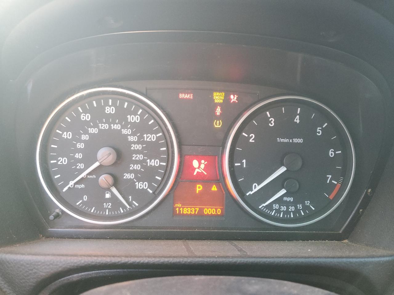 2007 BMW 328 I VIN: WBAVA33527KX82440 Lot: 61892954