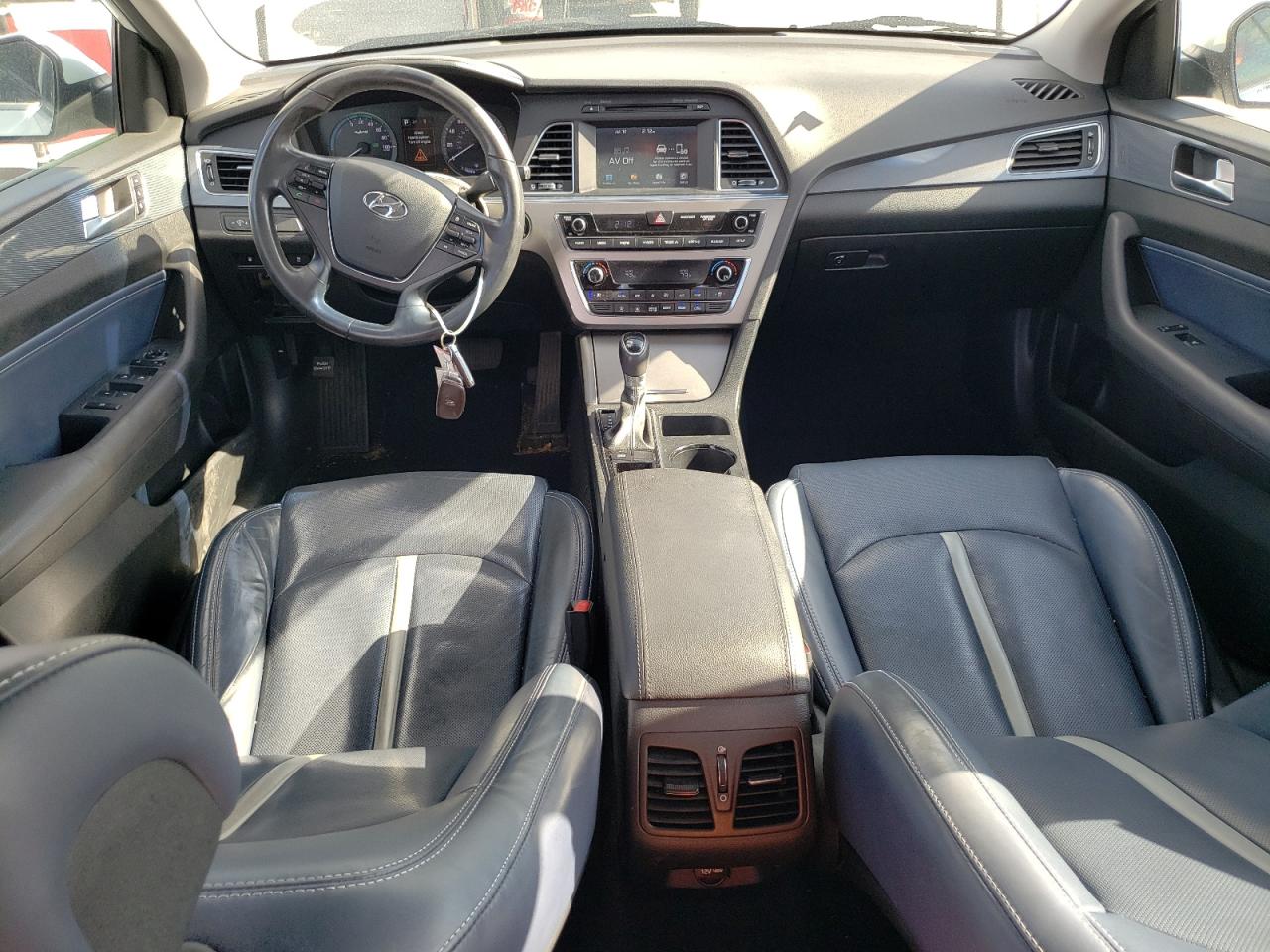 2017 Hyundai Sonata Hybrid VIN: KMHE34L17HA050775 Lot: 65489724