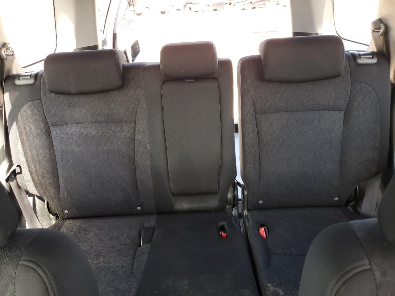 2005 Honda Cr-V Lx VIN: JHLRD78575C007718 Lot: 64488134