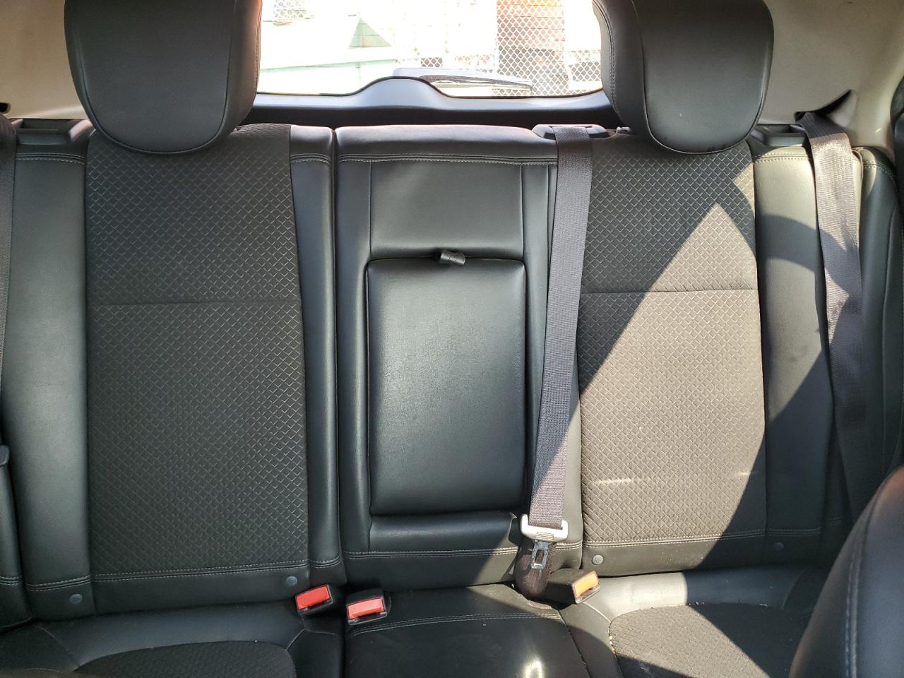 2018 Buick Encore Preferred VIN: KL4CJASB1JB708577 Lot: 64301324