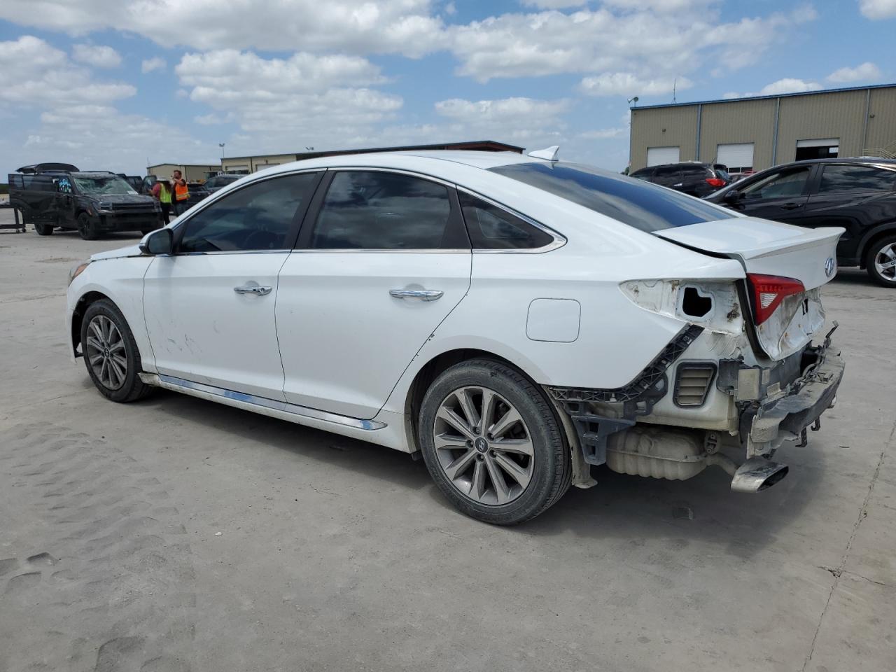 2017 Hyundai Sonata Sport VIN: 5NPE34AF0HH573499 Lot: 64888414