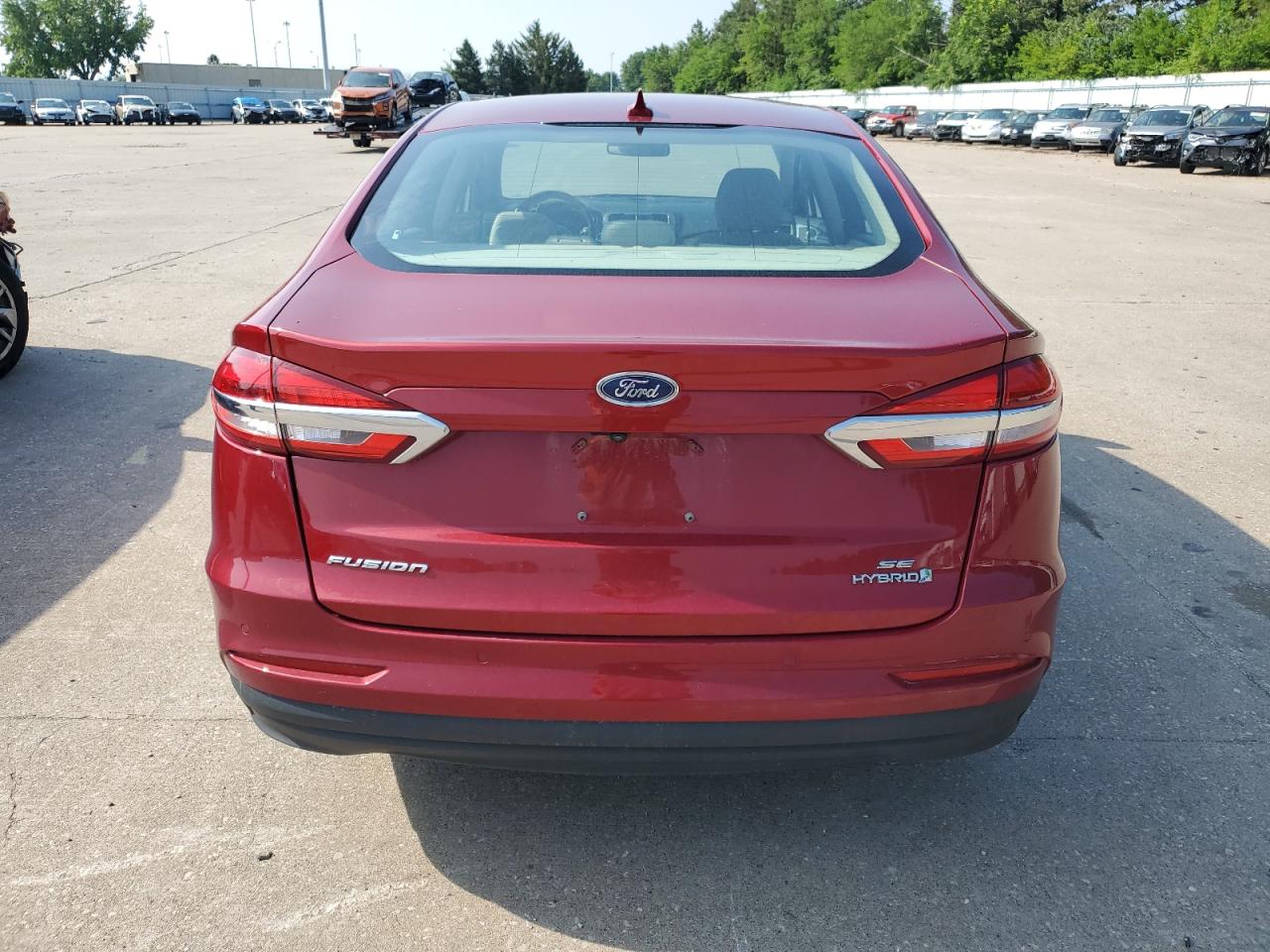 3FA6P0LU1KR210524 2019 Ford Fusion Se