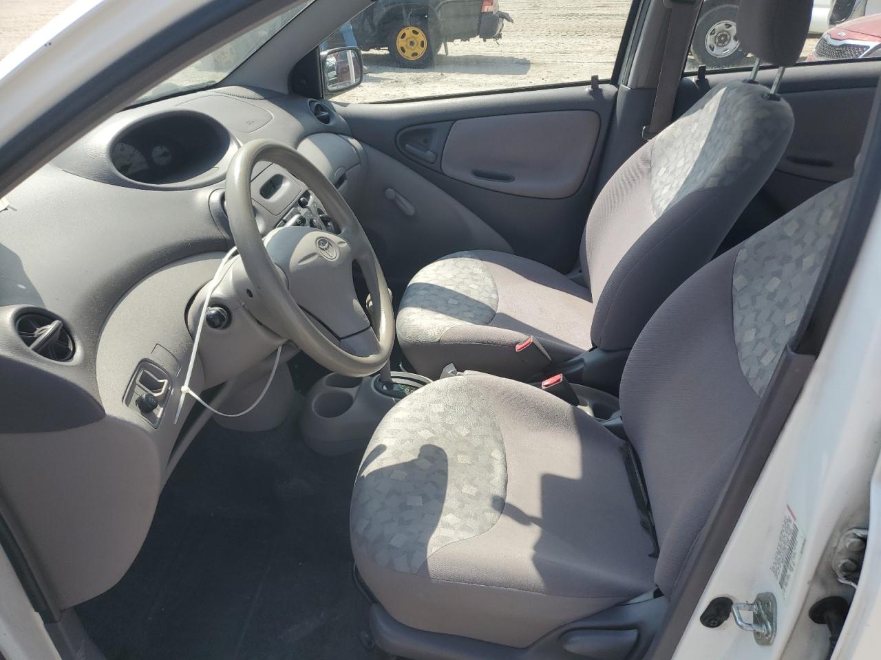 2001 Toyota Echo VIN: JTDBT123310174188 Lot: 62298234