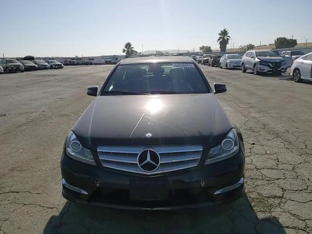 2013 Mercedes-Benz C 300 4Matic VIN: WDDGF8AB6DR294152 Lot: 62998444