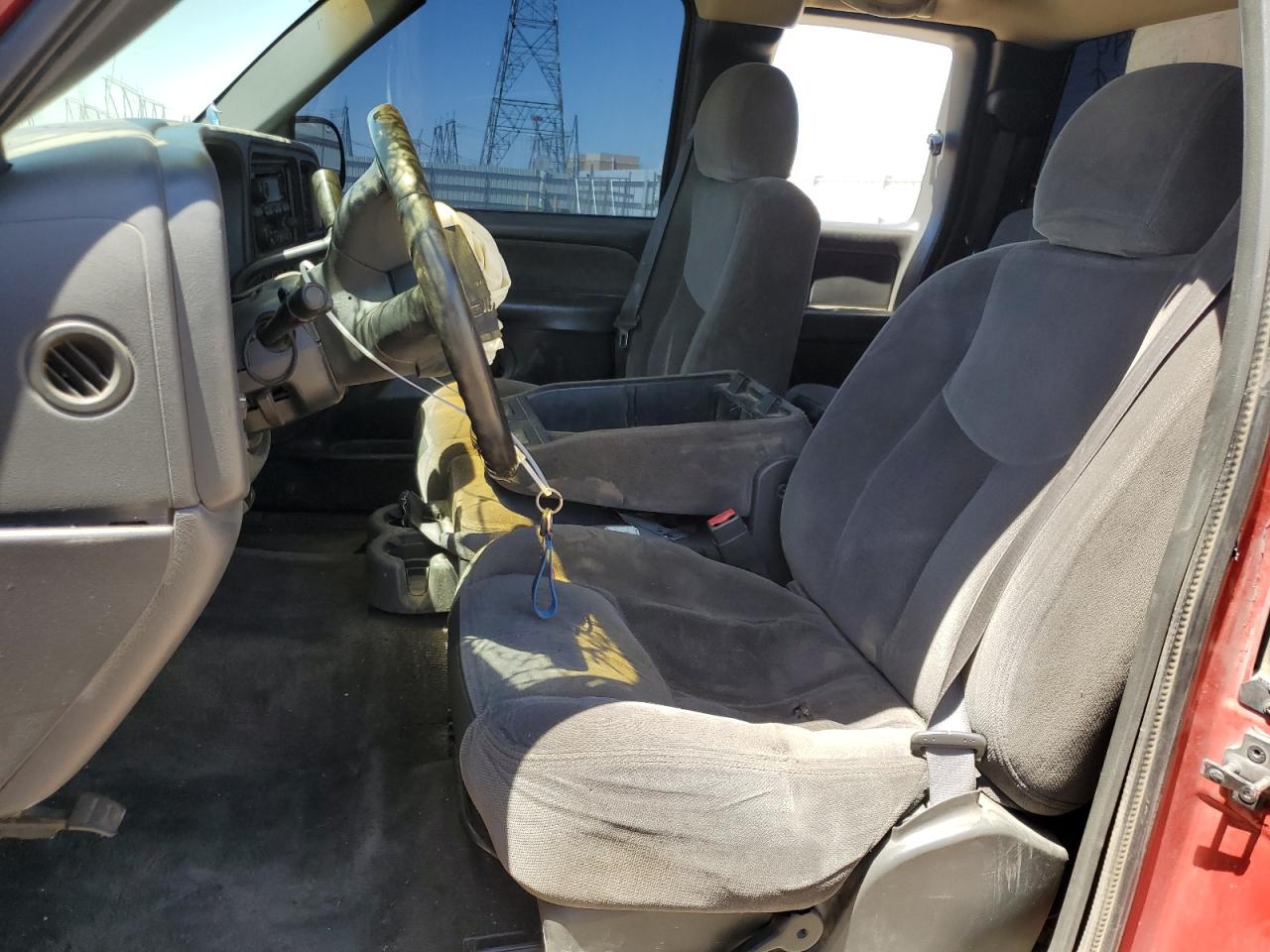 2003 GMC New Sierra C1500 VIN: 2GTEC19V031279735 Lot: 61728414