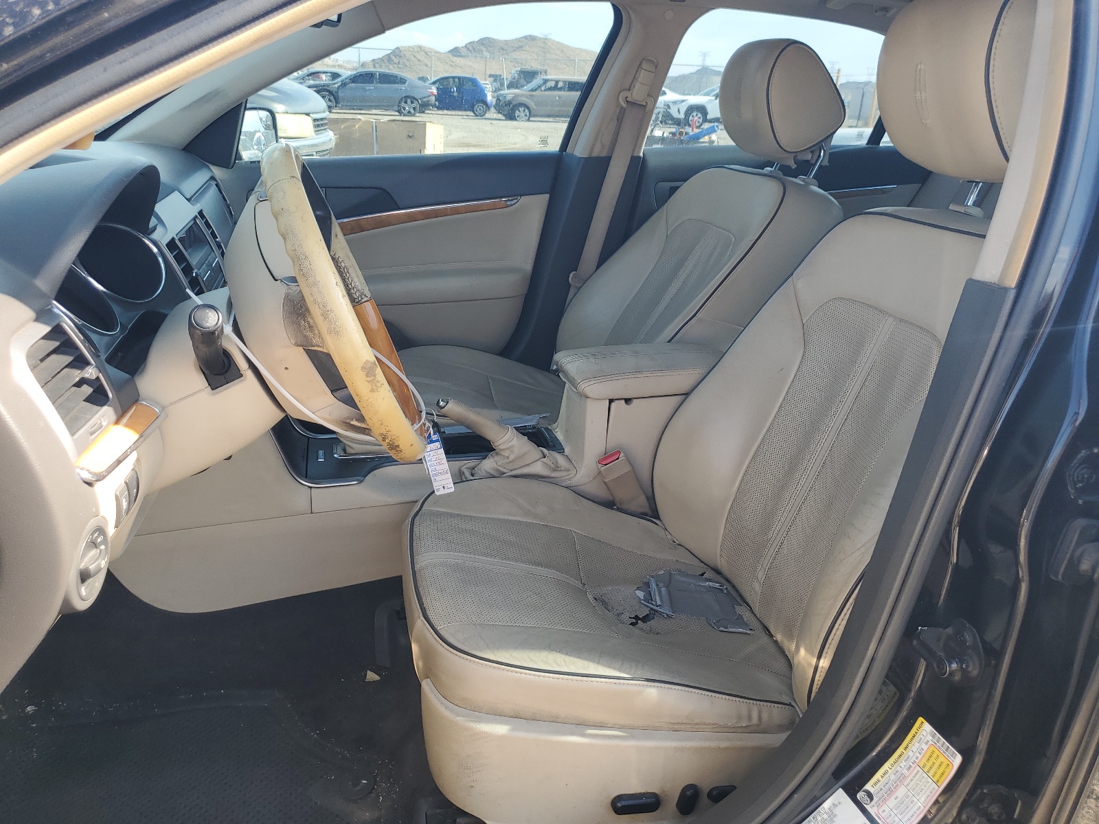 3LNHL2GC7BR765114 2011 Lincoln Mkz