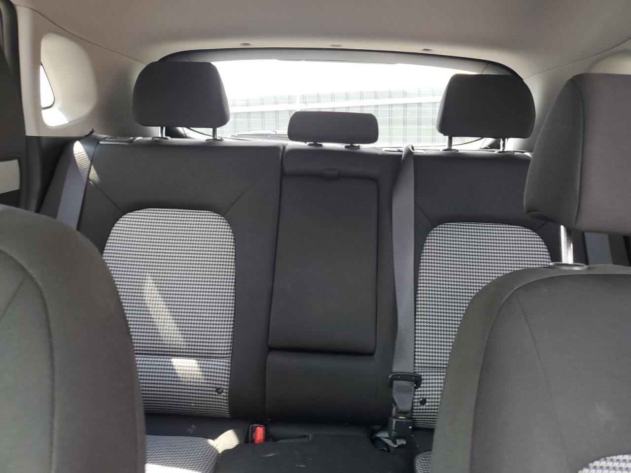 2021 Hyundai Kona Sel Plus VIN: KM8K6CAA9MU687165 Lot: 62224874