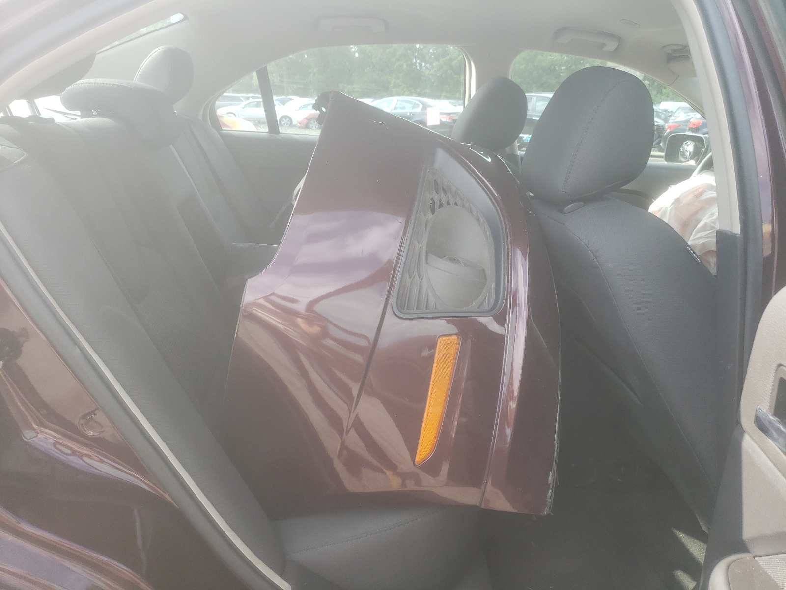 3FAHP0HA8BR216943 2011 Ford Fusion Se