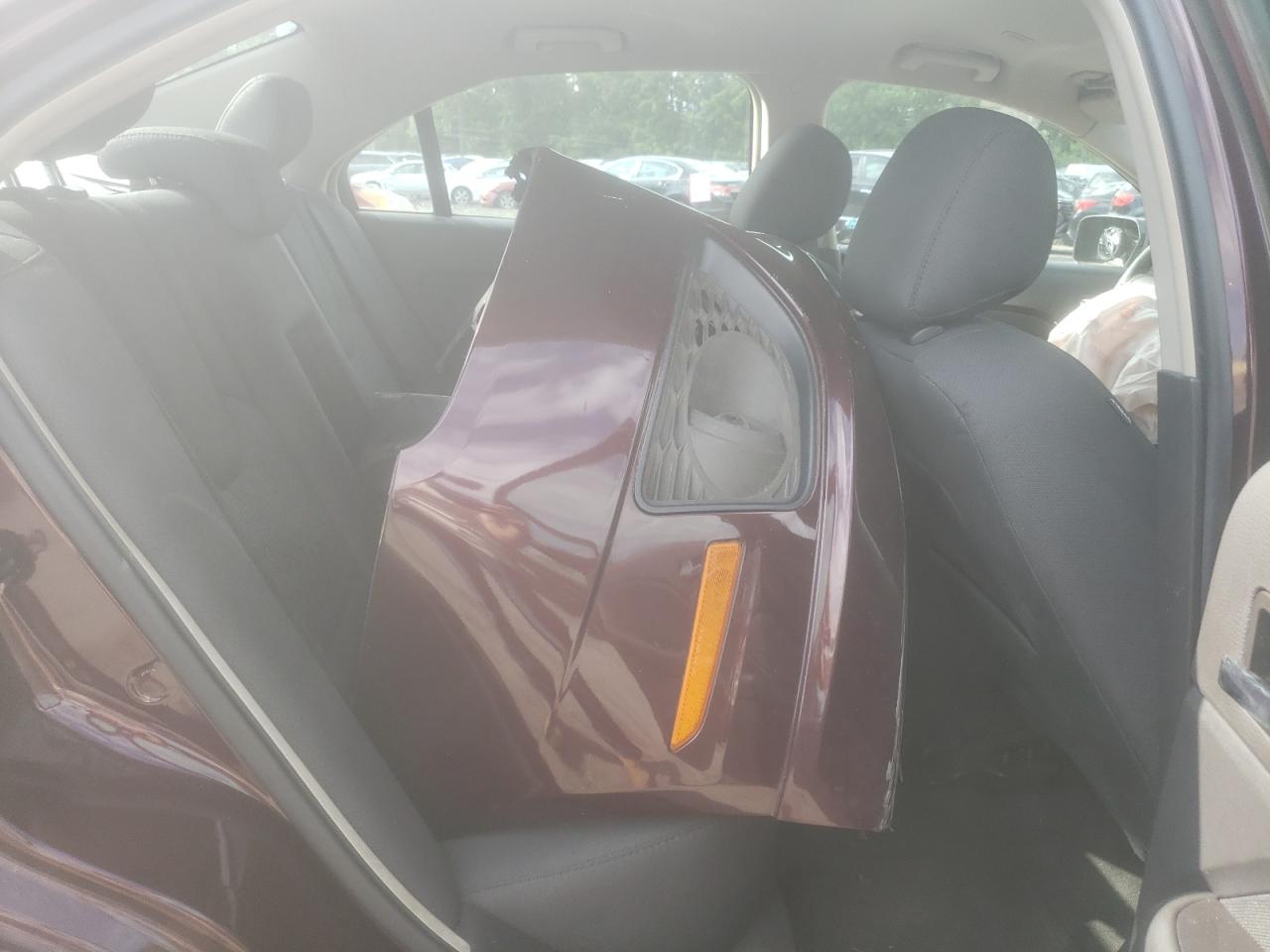 2011 Ford Fusion Se VIN: 3FAHP0HA8BR216943 Lot: 62708654