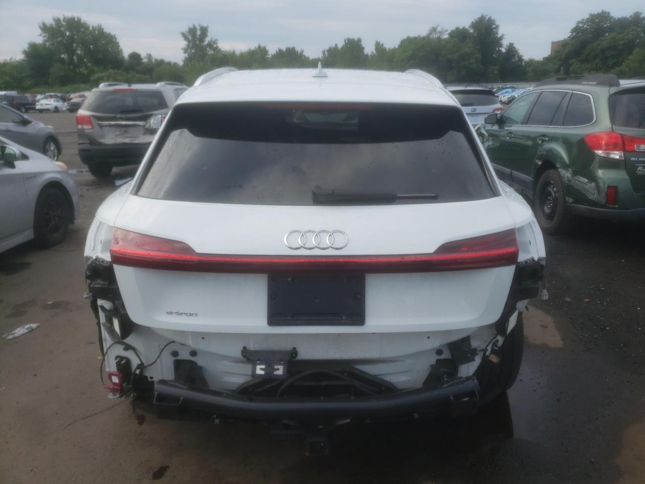 2019 Audi E-Tron Prestige VIN: WA1VABGE1KB011347 Lot: 62464174