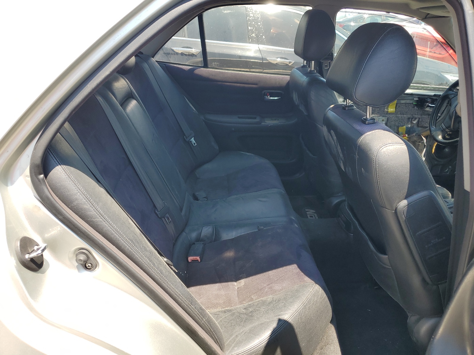 JTHBD182010019415 2001 Lexus Is 300