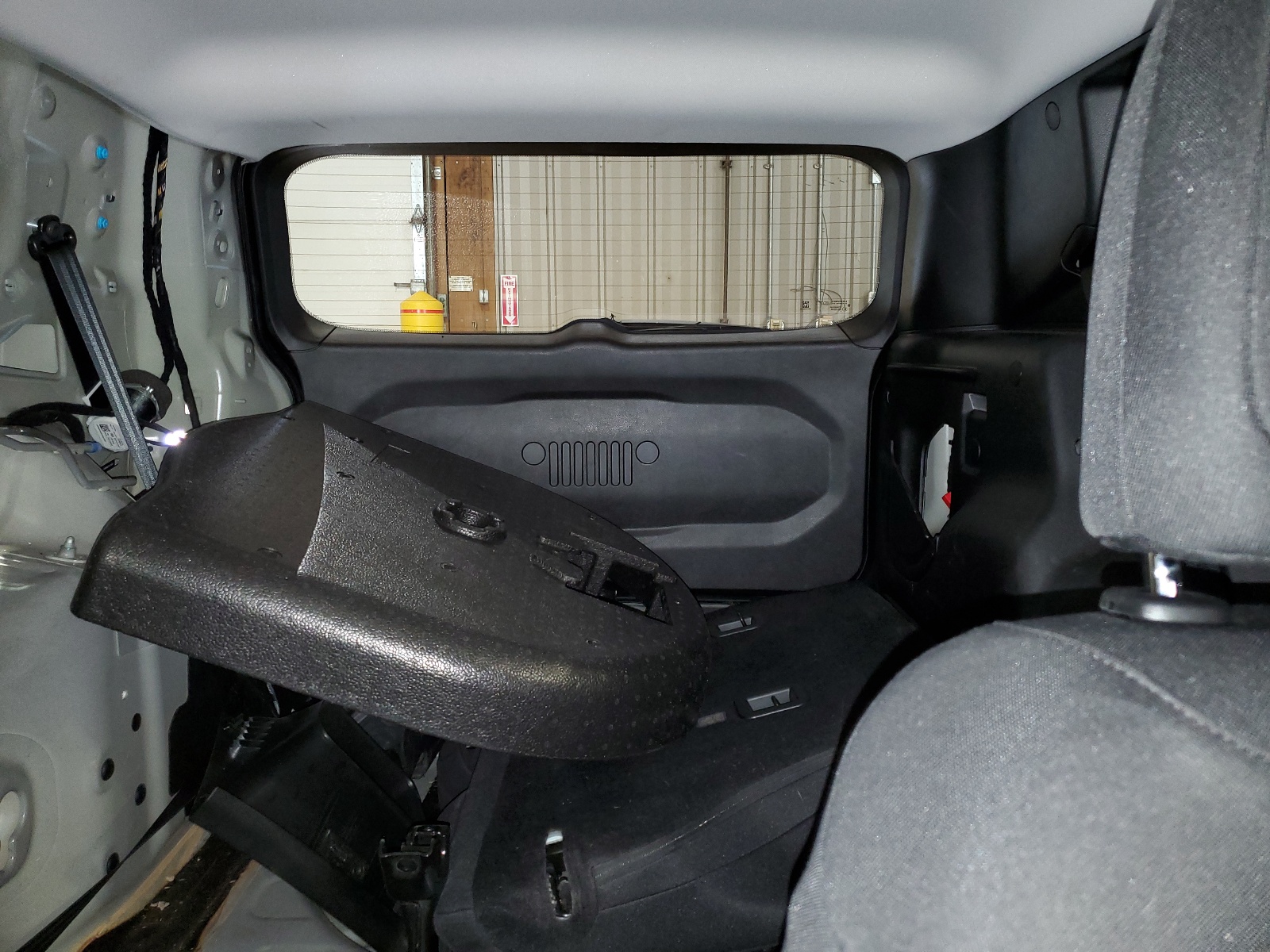 ZACNJBBB9LPL73269 2020 Jeep Renegade Latitude