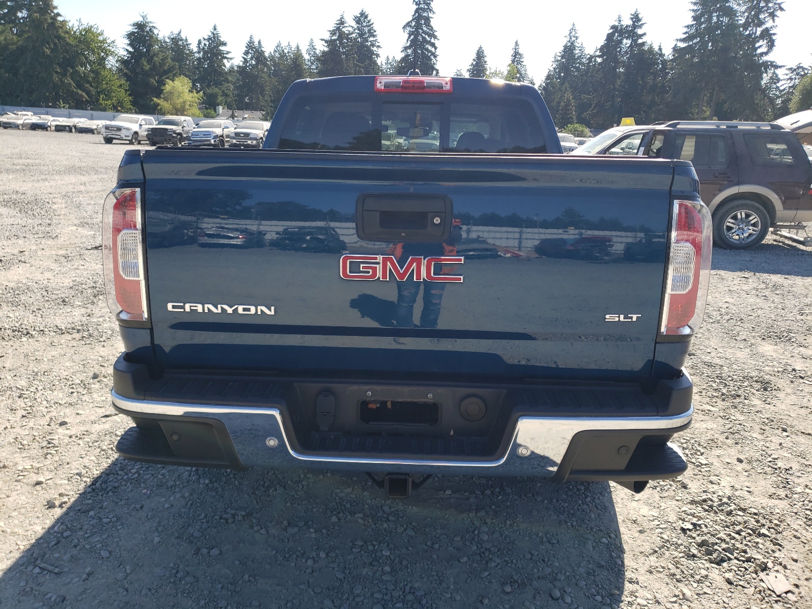 1GTP6DE15K1202884 2019 GMC Canyon Slt