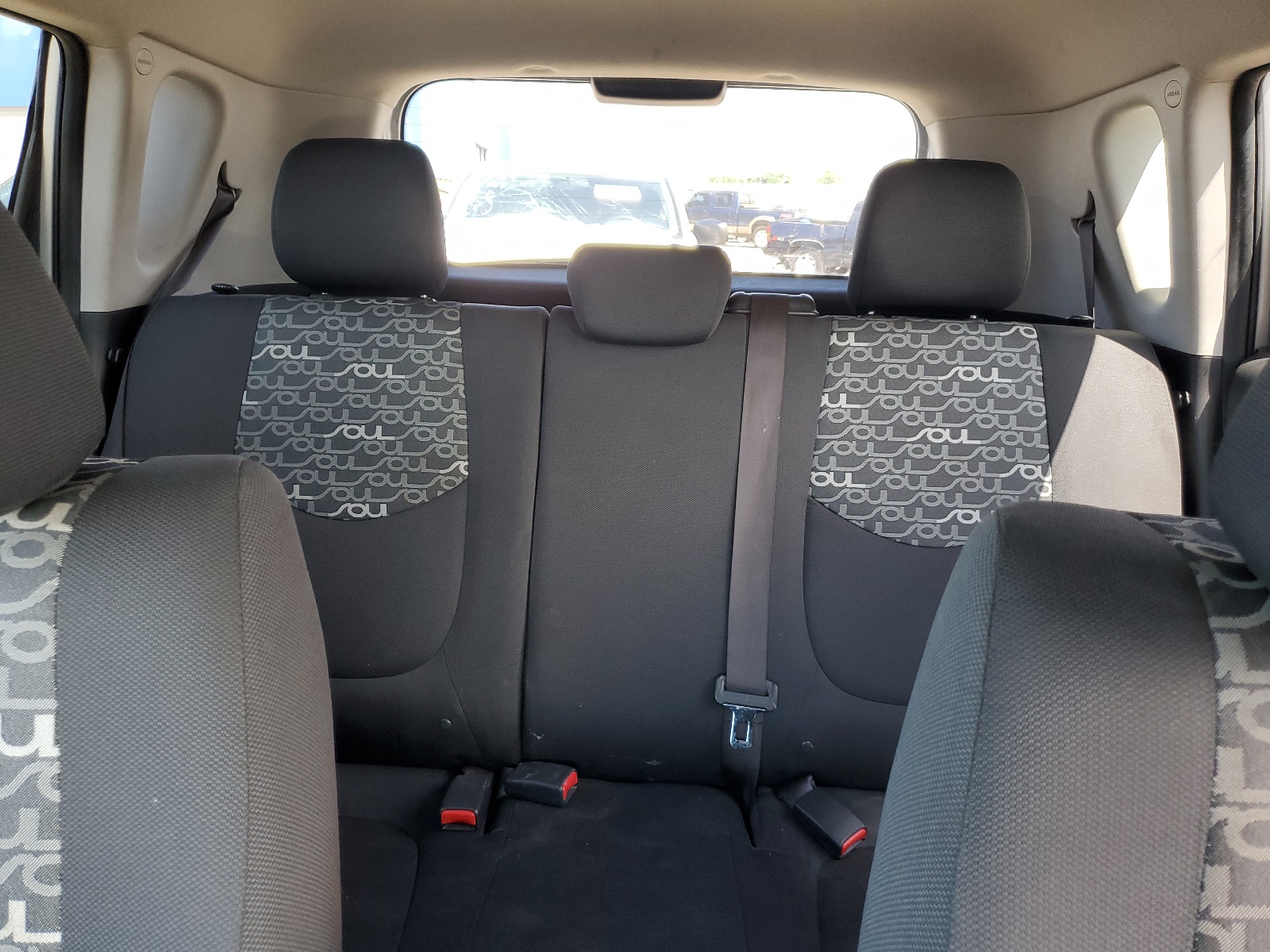 KNDJT2A22B7706534 2011 Kia Soul +