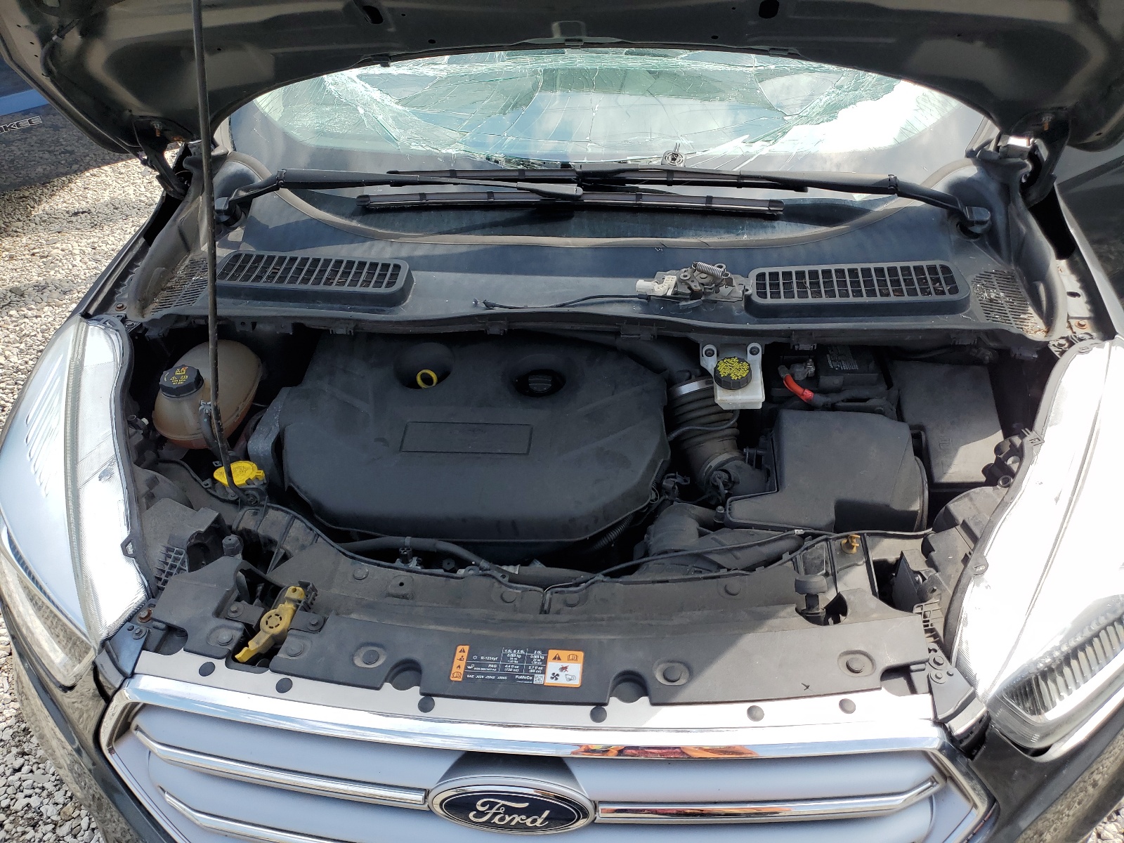 1FMCU0G96HUB67260 2017 Ford Escape Se