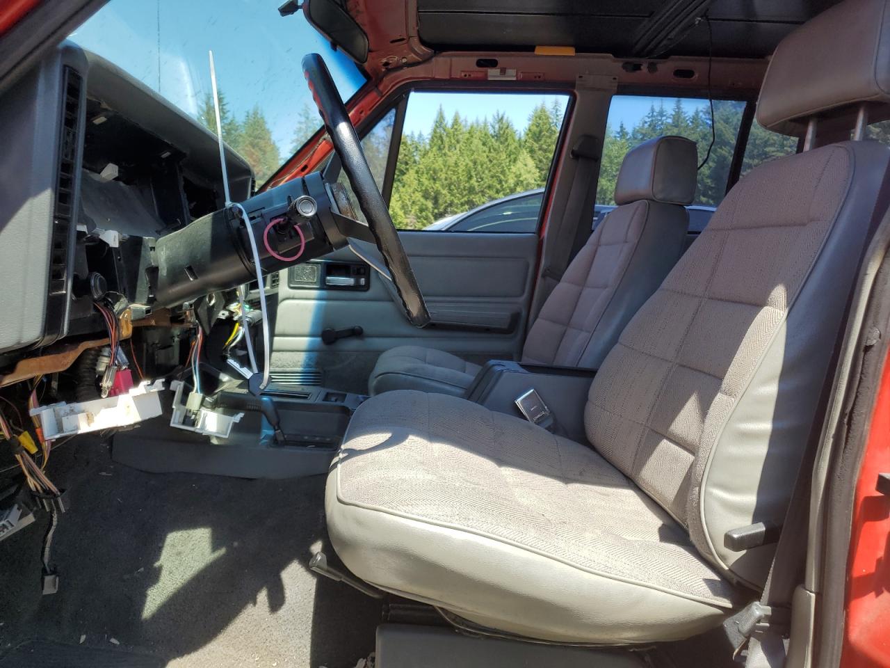 1993 Jeep Cherokee Sport VIN: 1J4FJ68S6PL515989 Lot: 63632274