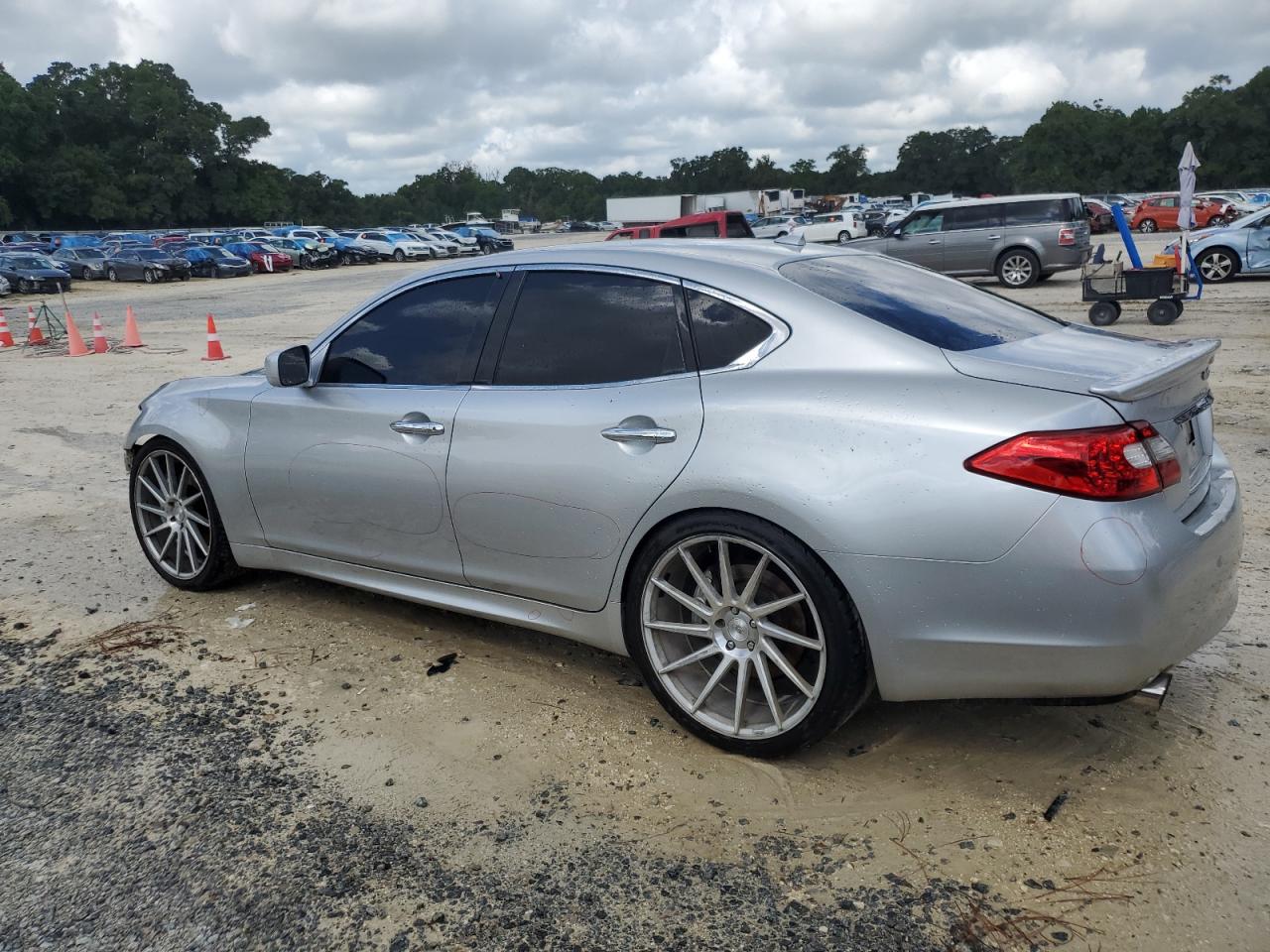 2011 Infiniti M56 VIN: JN1AY1AP5BM521034 Lot: 64855574