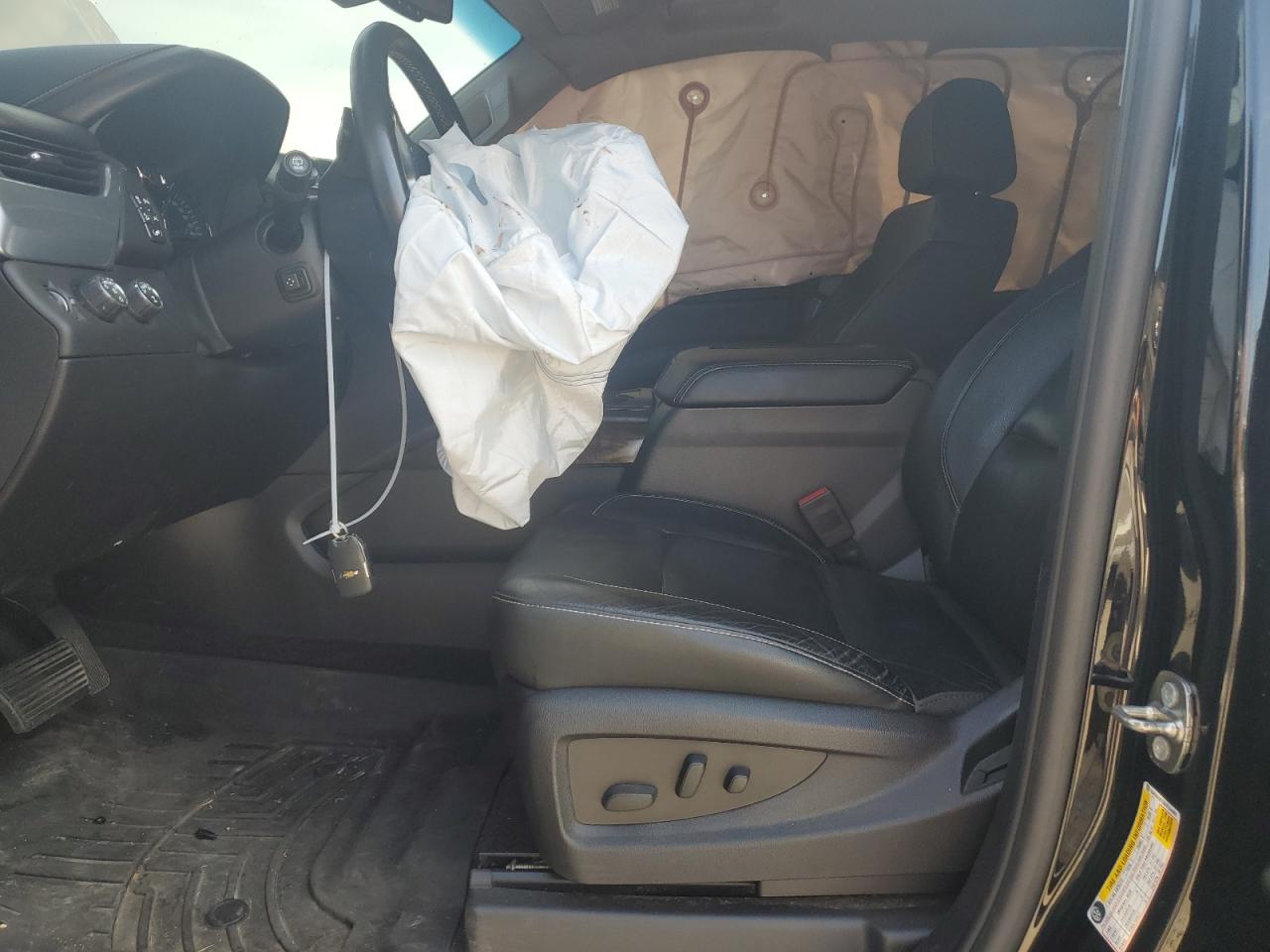 2017 Chevrolet Tahoe K1500 Lt VIN: 1GNSKBKC0HR184909 Lot: 61563814