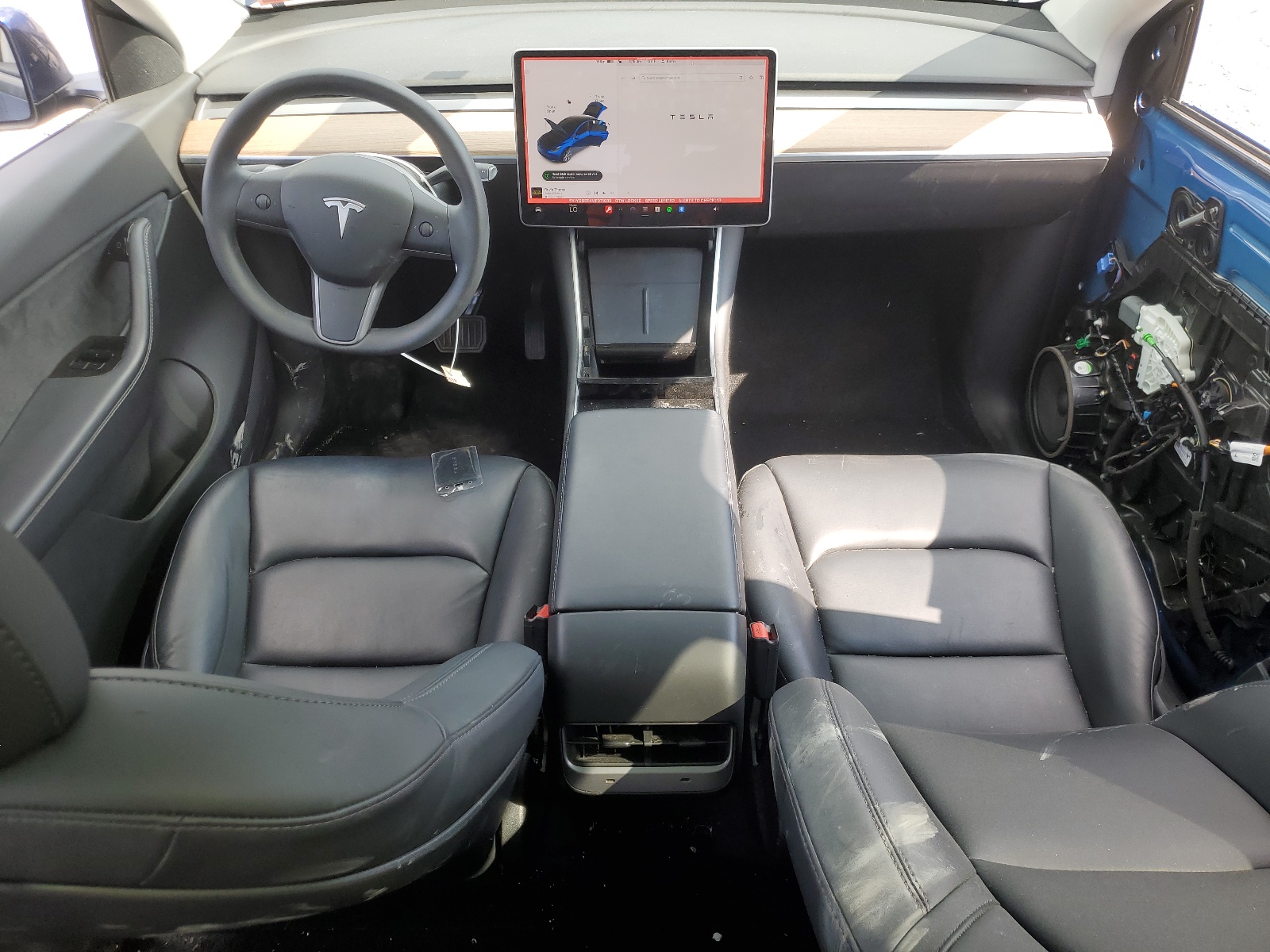 5YJYGDEE4MF071039 2021 Tesla Model Y