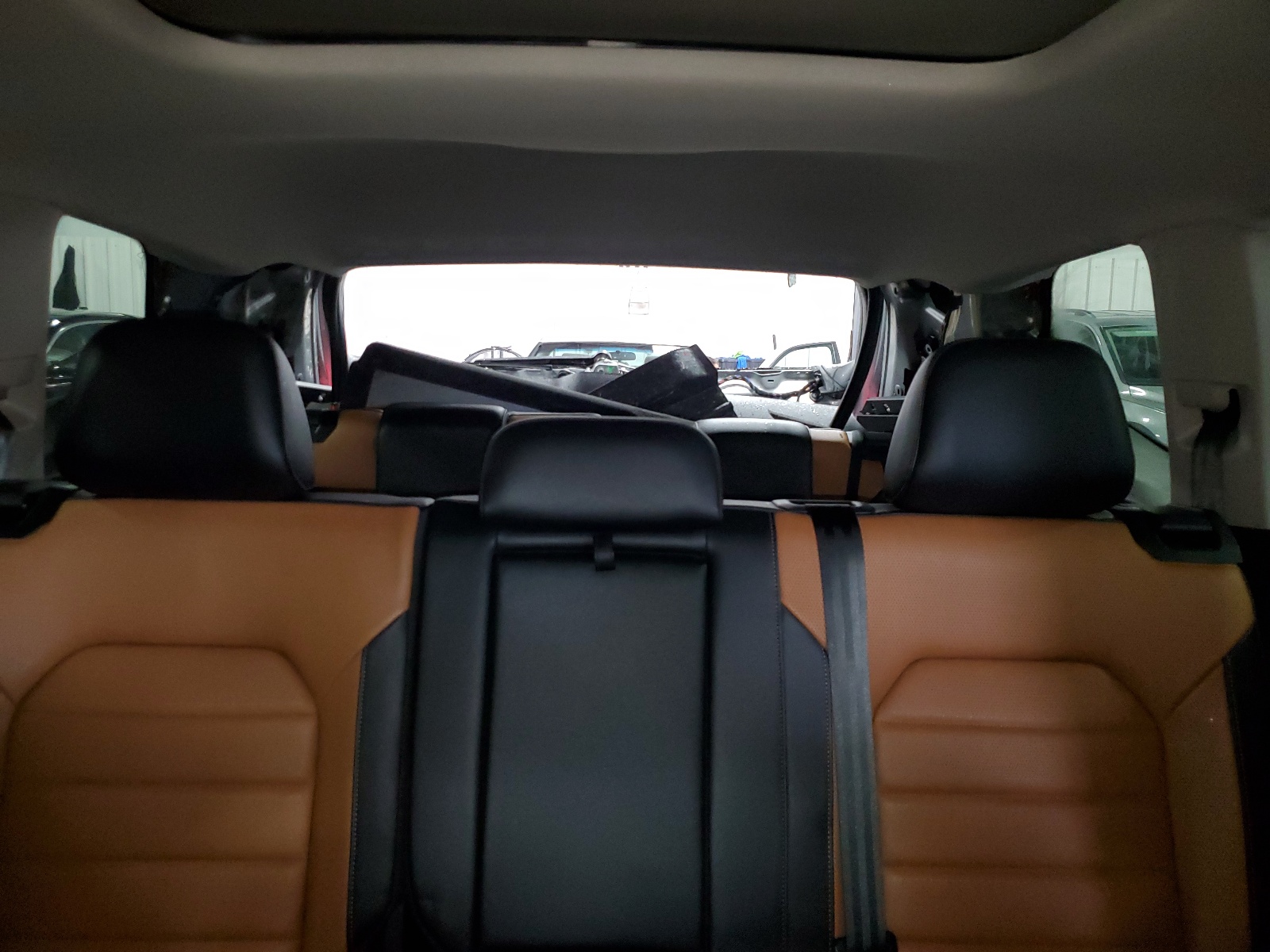 1V2NR2CA6JC580901 2018 Volkswagen Atlas Sel Premium