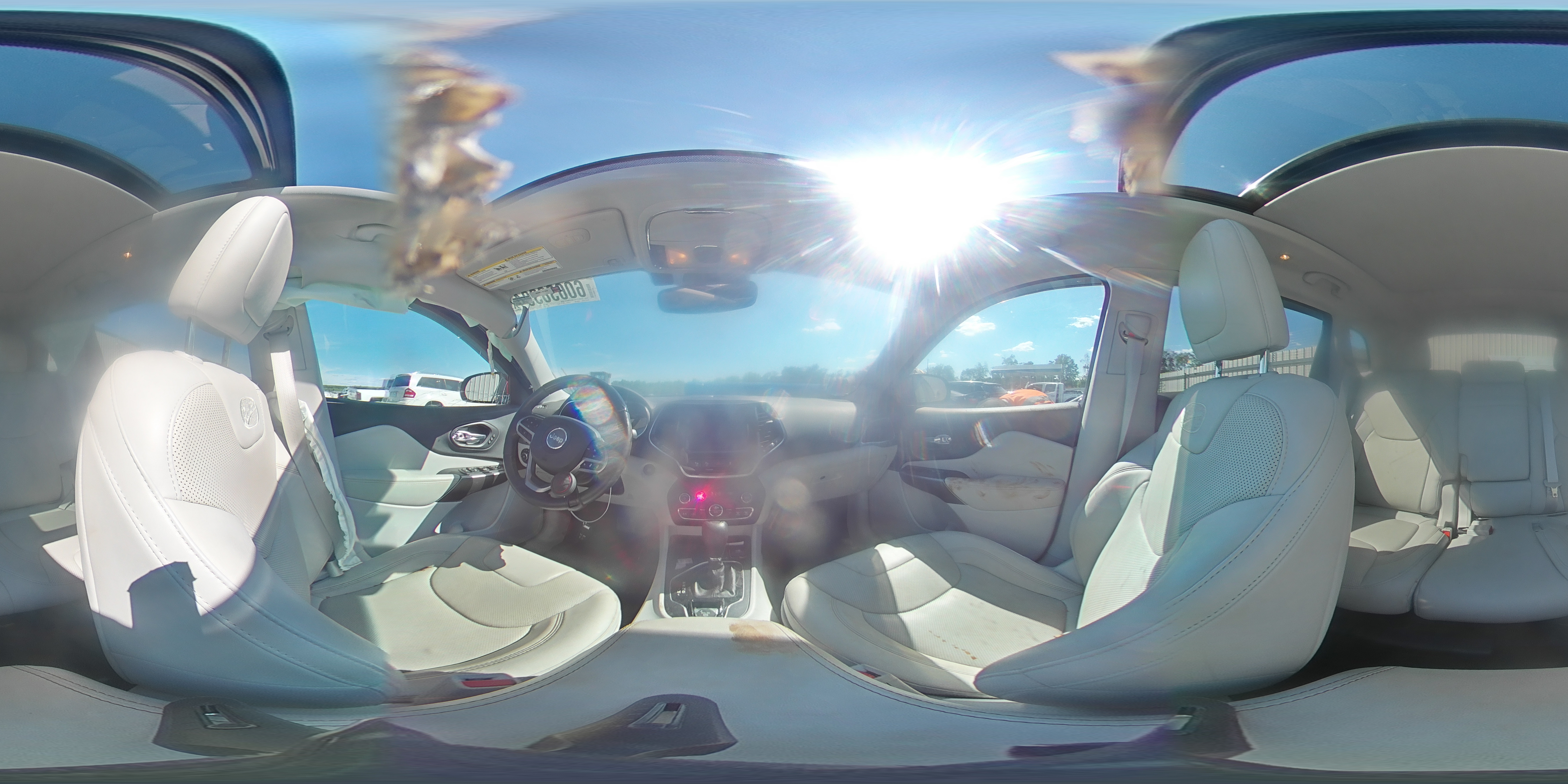 2019 Jeep Cherokee Overland VIN: 1C4PJLJX2KD249940 Lot: 60638394