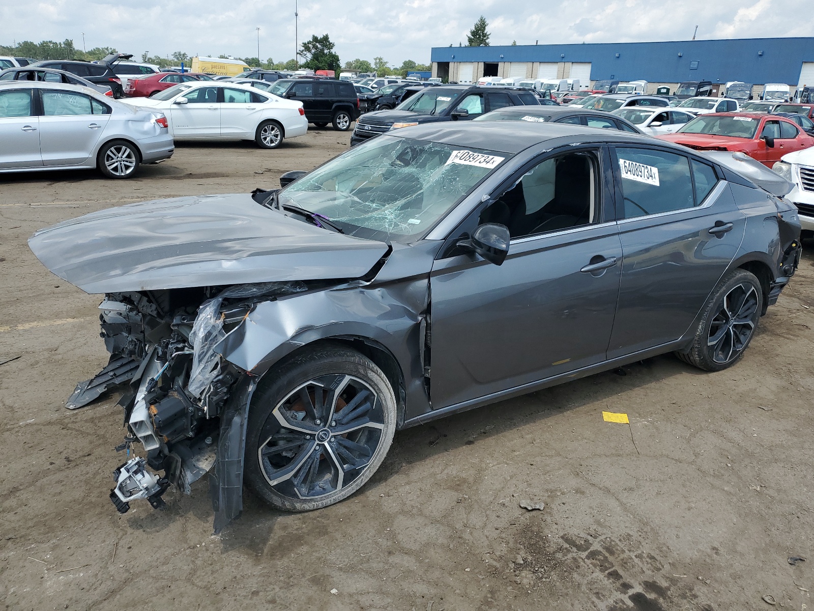 2023 Nissan Altima Sr vin: 1N4BL4CV3PN382980