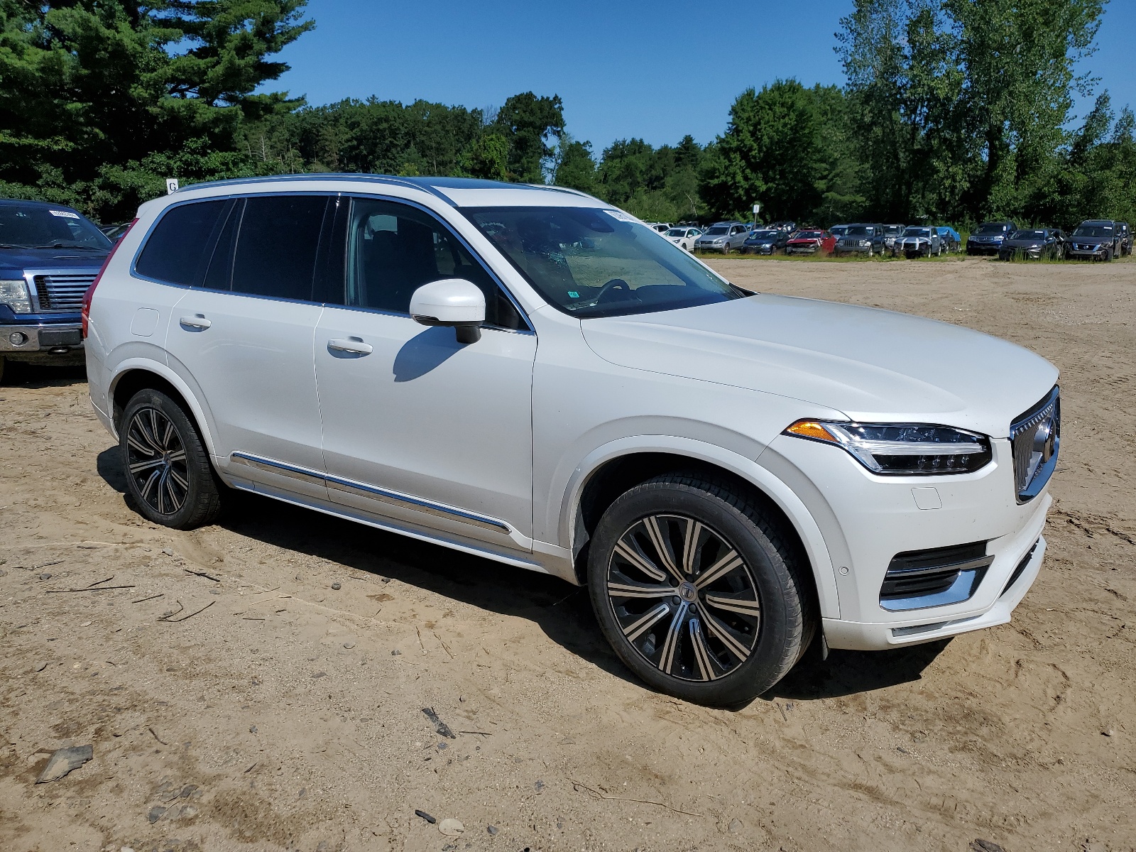 2023 Volvo Xc90 Plus vin: YV4L12PN6P1972131