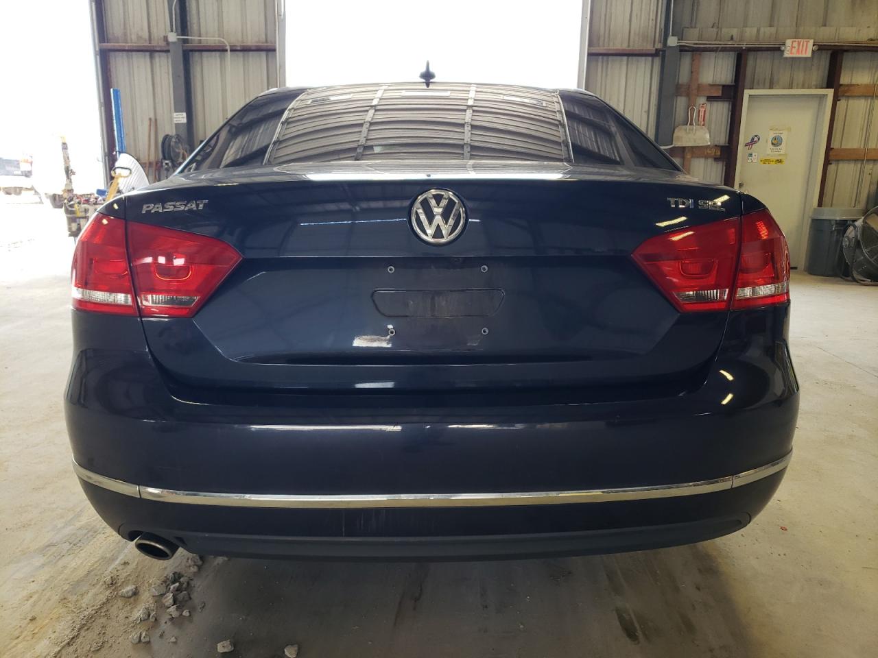 2015 Volkswagen Passat Sel VIN: 1VWCV7A39FC077972 Lot: 63265824