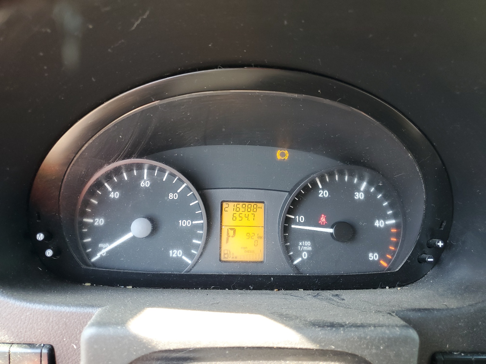 WD3PE7DC6E5835165 2014 Mercedes-Benz Sprinter 2500