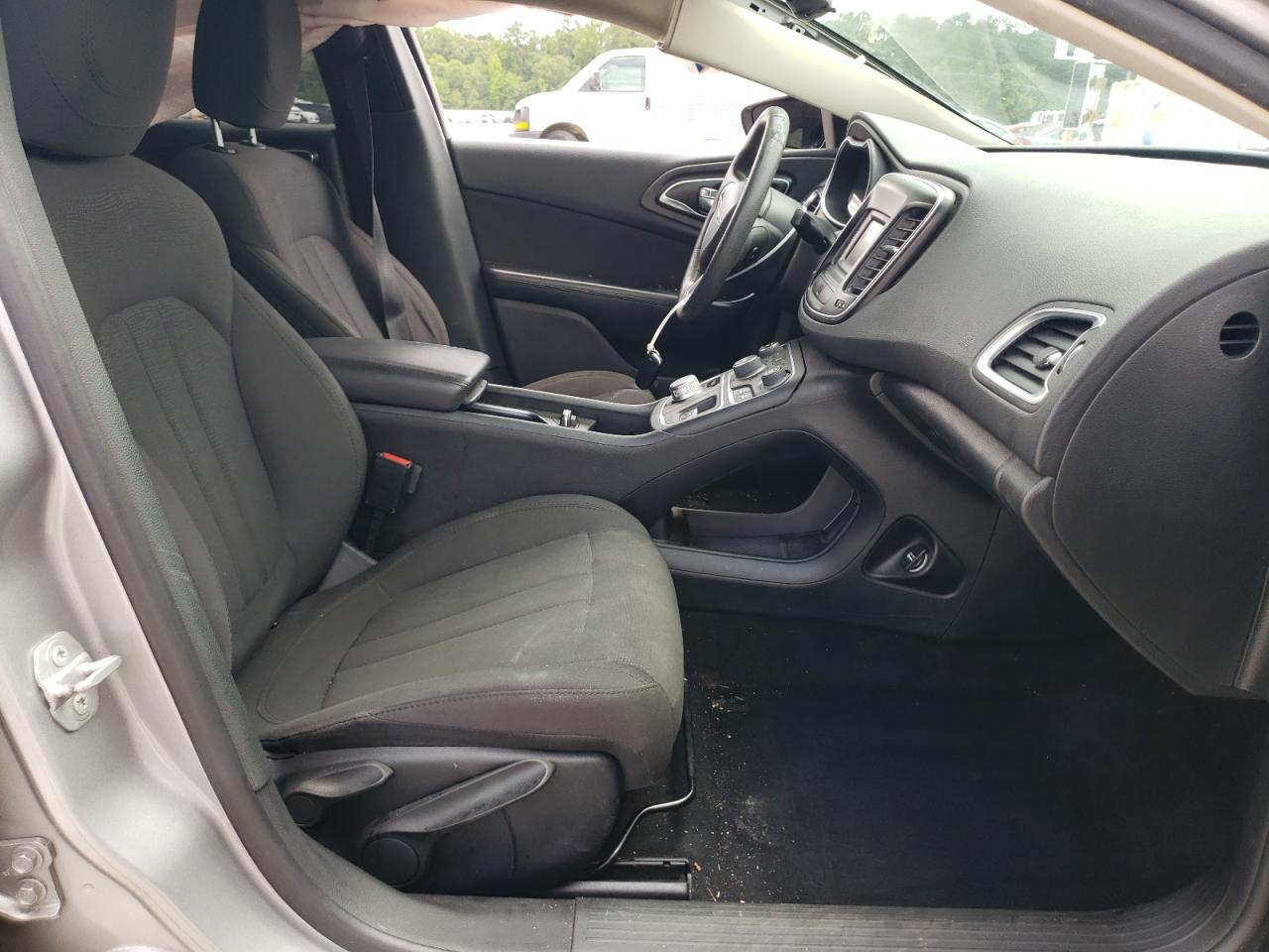 2016 Chrysler 200 Limited VIN: 1C3CCCAB5GN145347 Lot: 64906714