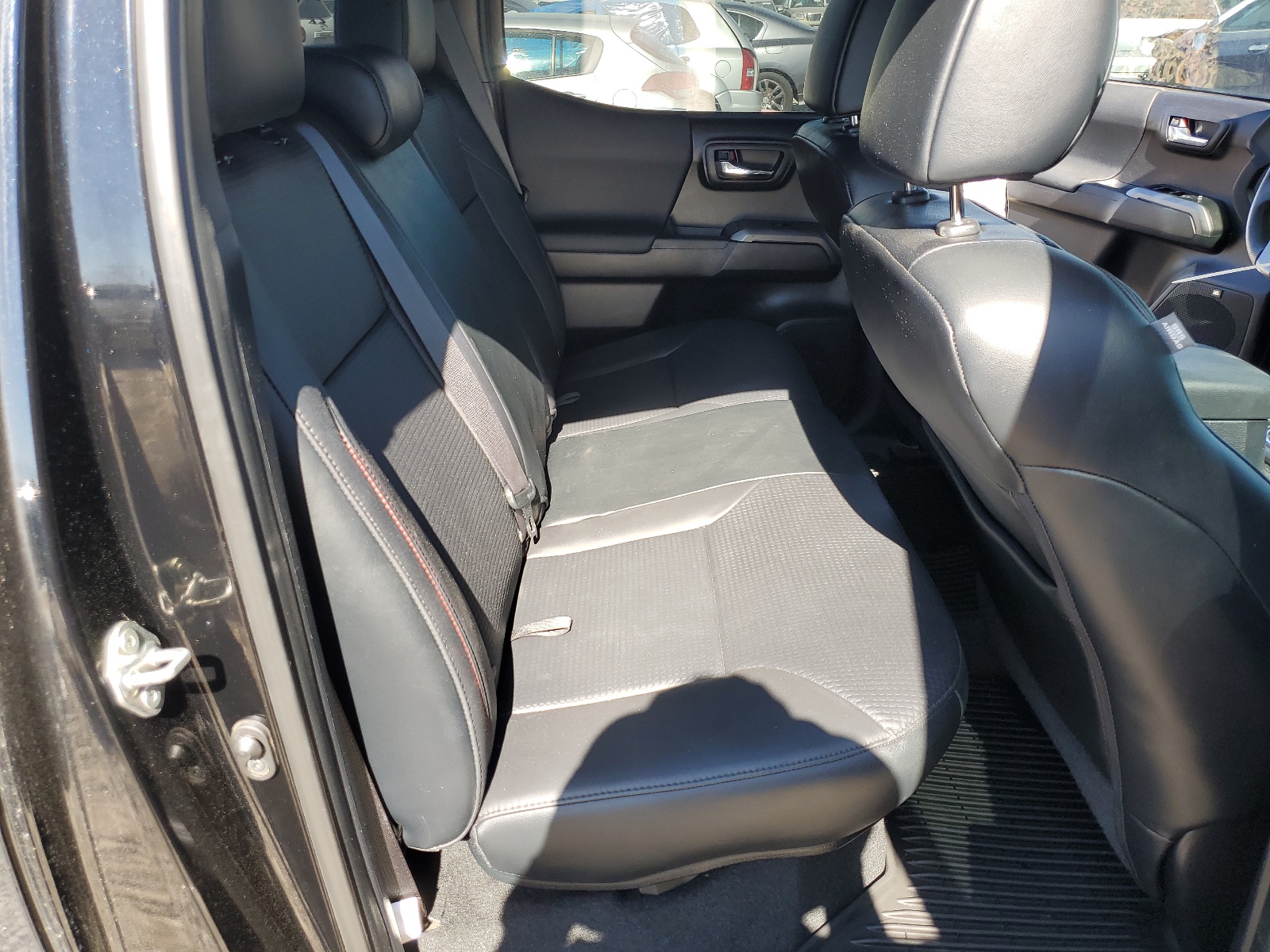 5TFCZ5AN9KX211119 2019 Toyota Tacoma Double Cab