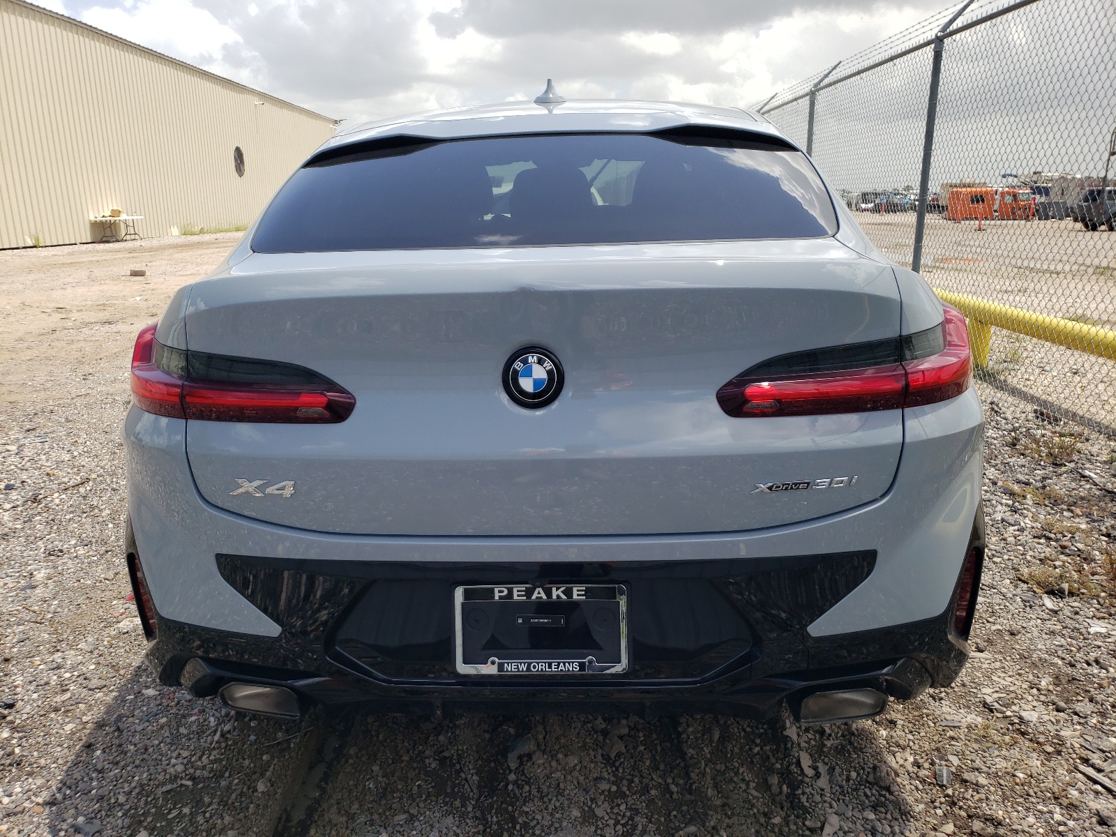 2024 BMW X4 xDrive30I vin: 5UX33DT09R9W84111