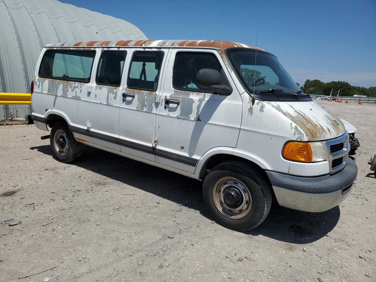 2000 Dodge Ram Wagon B2500 VIN: 2B4JB25Y7YK158917 Lot: 60315114