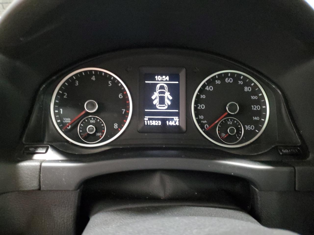 2013 Volkswagen Tiguan S VIN: WVGBV7AX2DW555593 Lot: 64755244