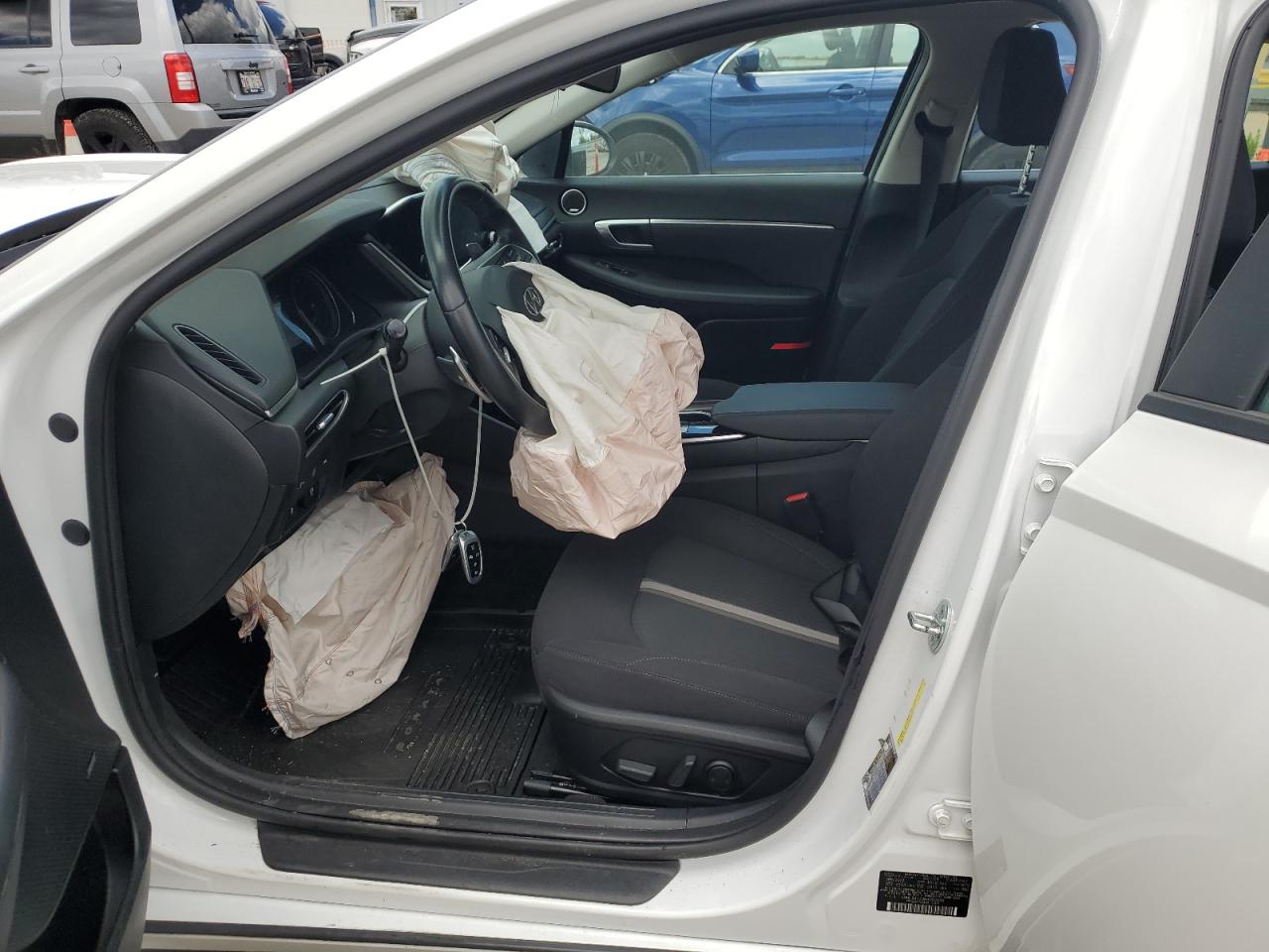 2022 Hyundai Sonata Hybrid VIN: KMHL34JJ3NA050696 Lot: 62864454