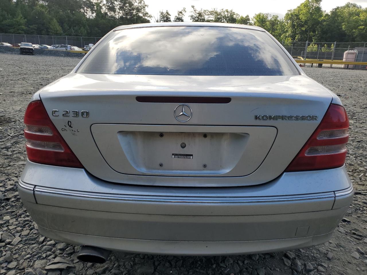 2004 Mercedes-Benz C 230K Sport Sedan VIN: WDBRF40J84A605873 Lot: 61674504