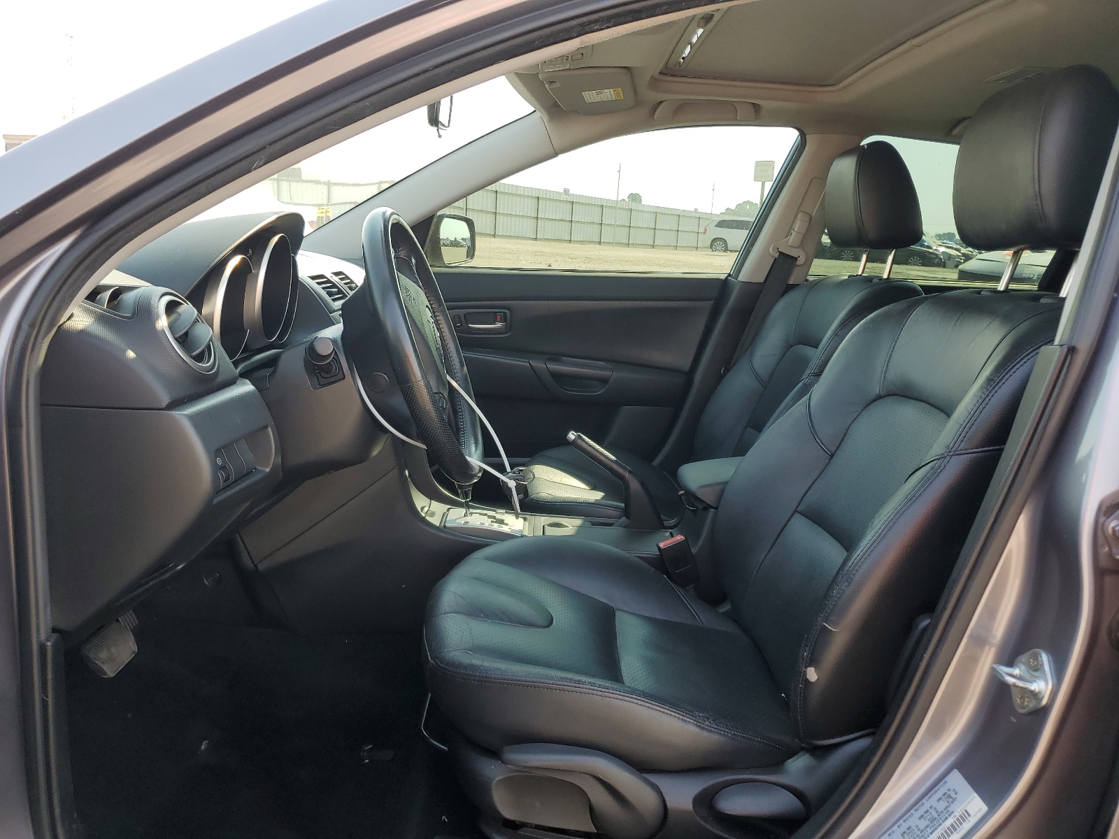 JM1BK143651293885 2005 Mazda 3 Hatchback